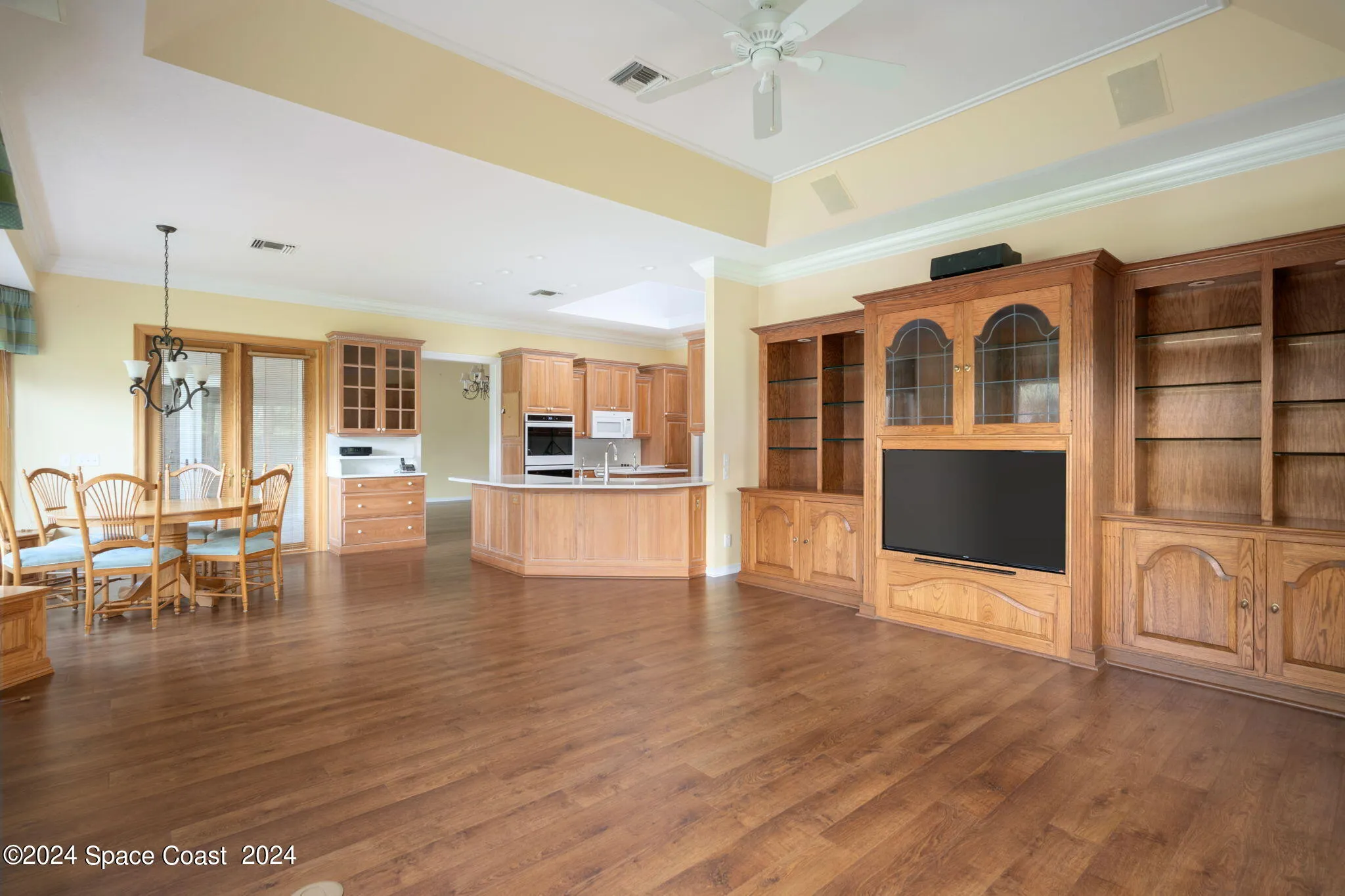 Vero Beach, Florida 32962, United States, 3 Bedrooms Bedrooms, ,3 BathroomsBathrooms,Residential,Pending,43606