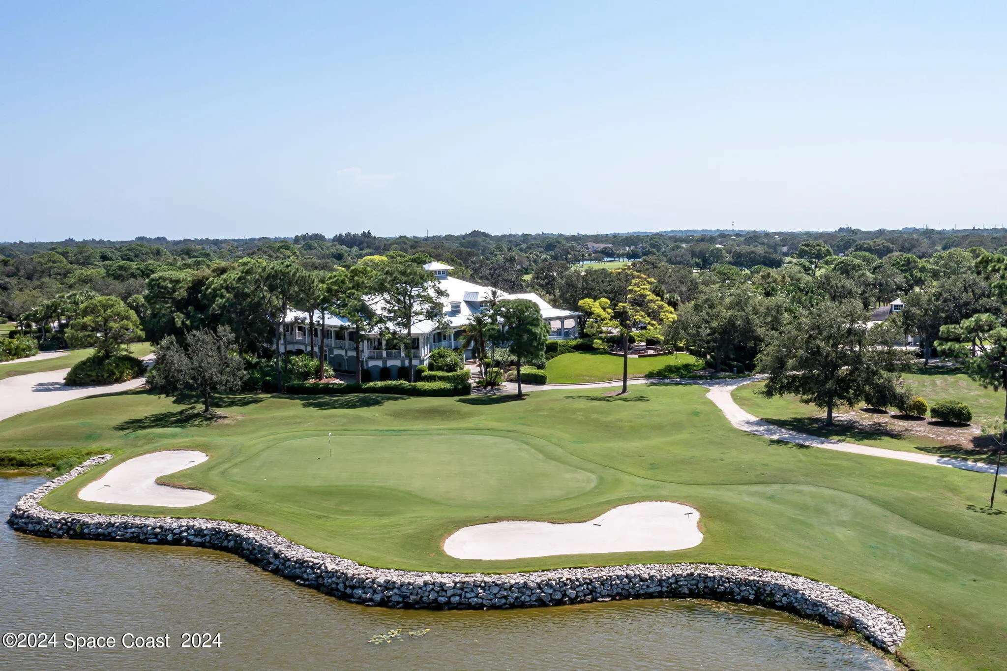 Vero Beach, Florida 32962, United States, 3 Bedrooms Bedrooms, ,3 BathroomsBathrooms,Residential,Pending,43606