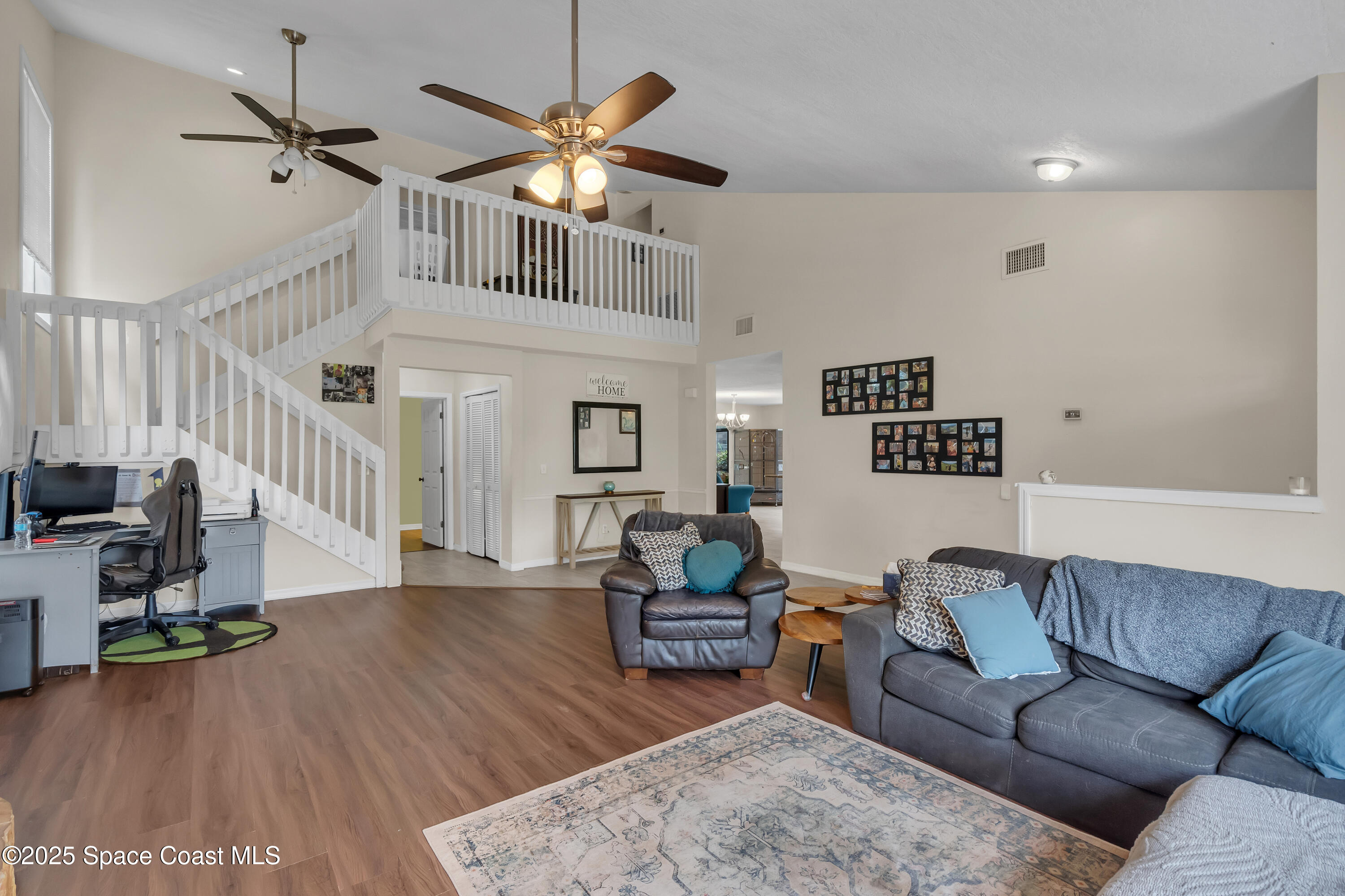 282 Neville Circle NE
