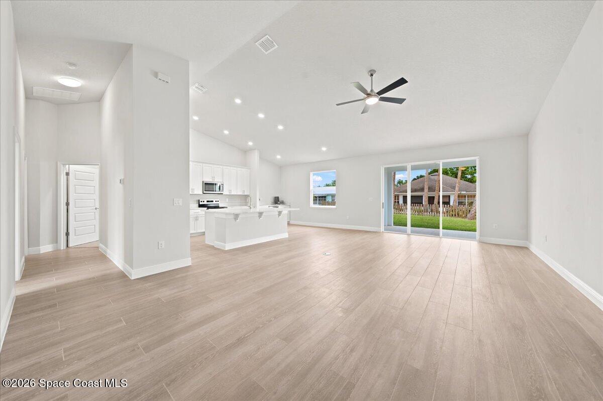 824 Taluga Avenue SE