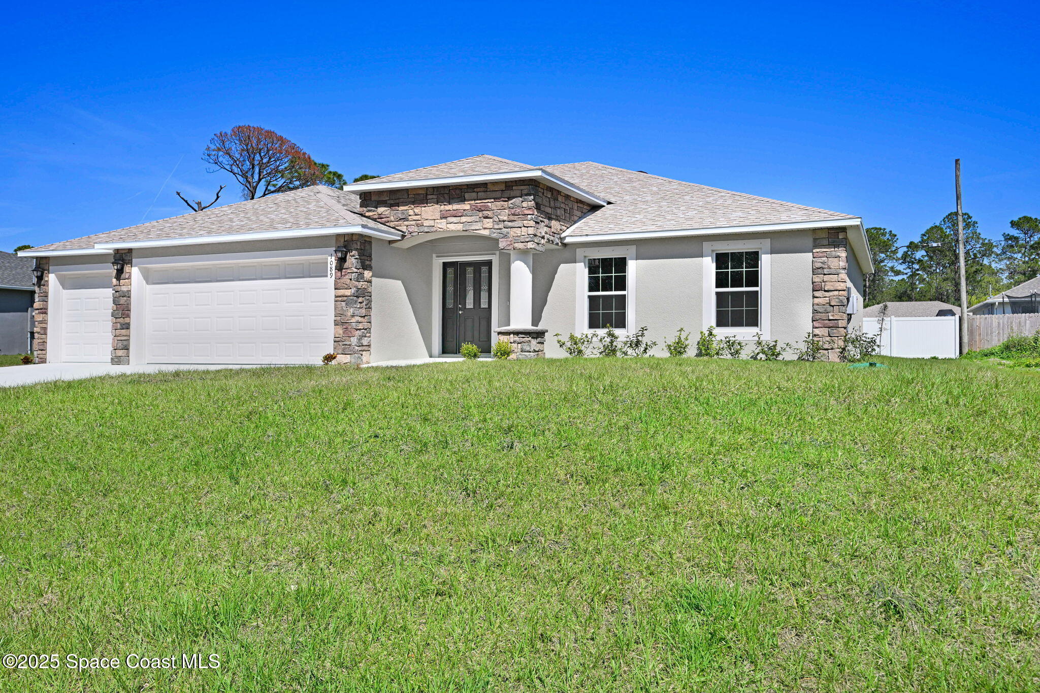1089 Savery Road