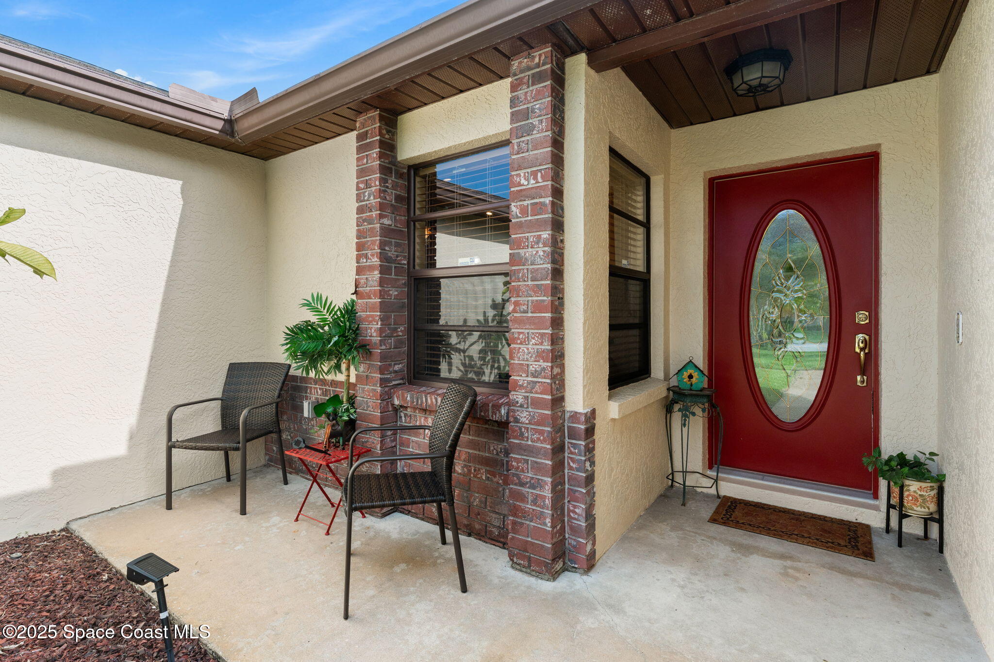 299 Cinnamon Lake Circle