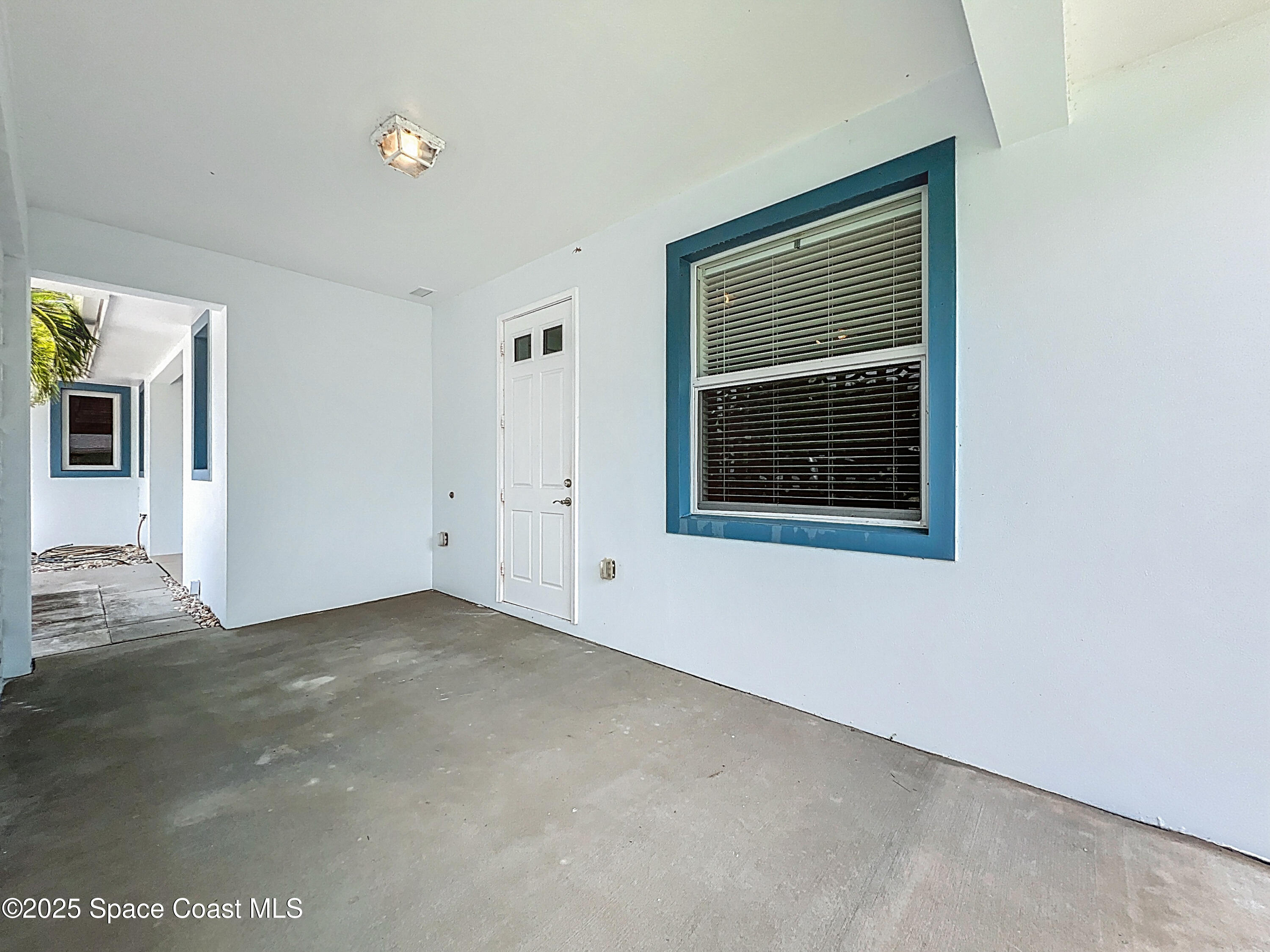 9860 Riverview Drive
