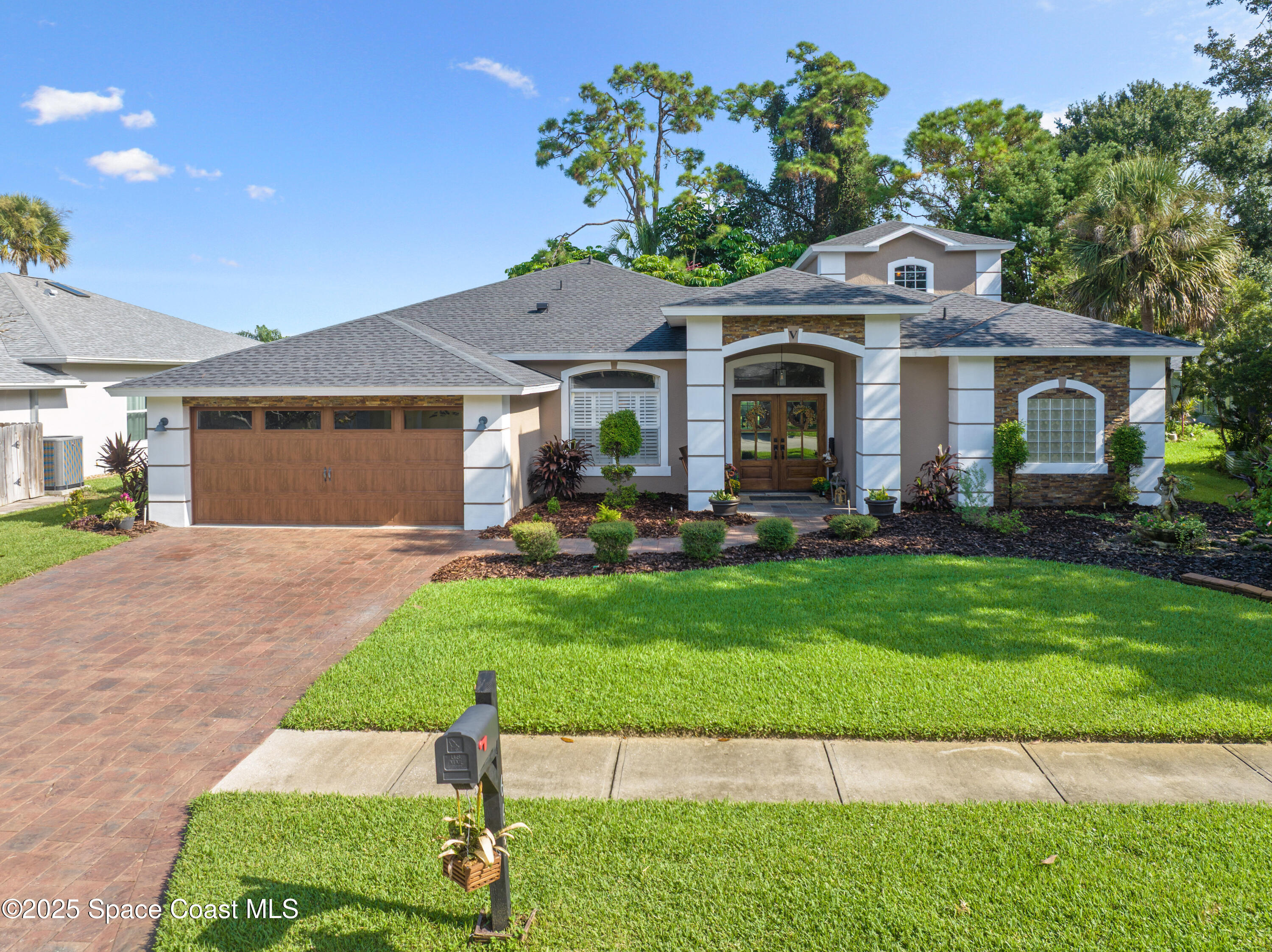 663 Sheridan Woods Drive