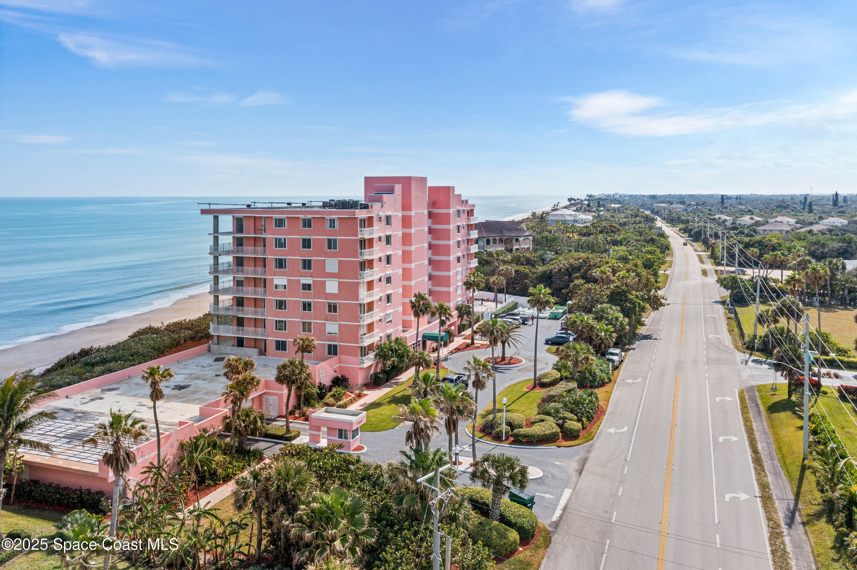 5635 Highway A1a 504