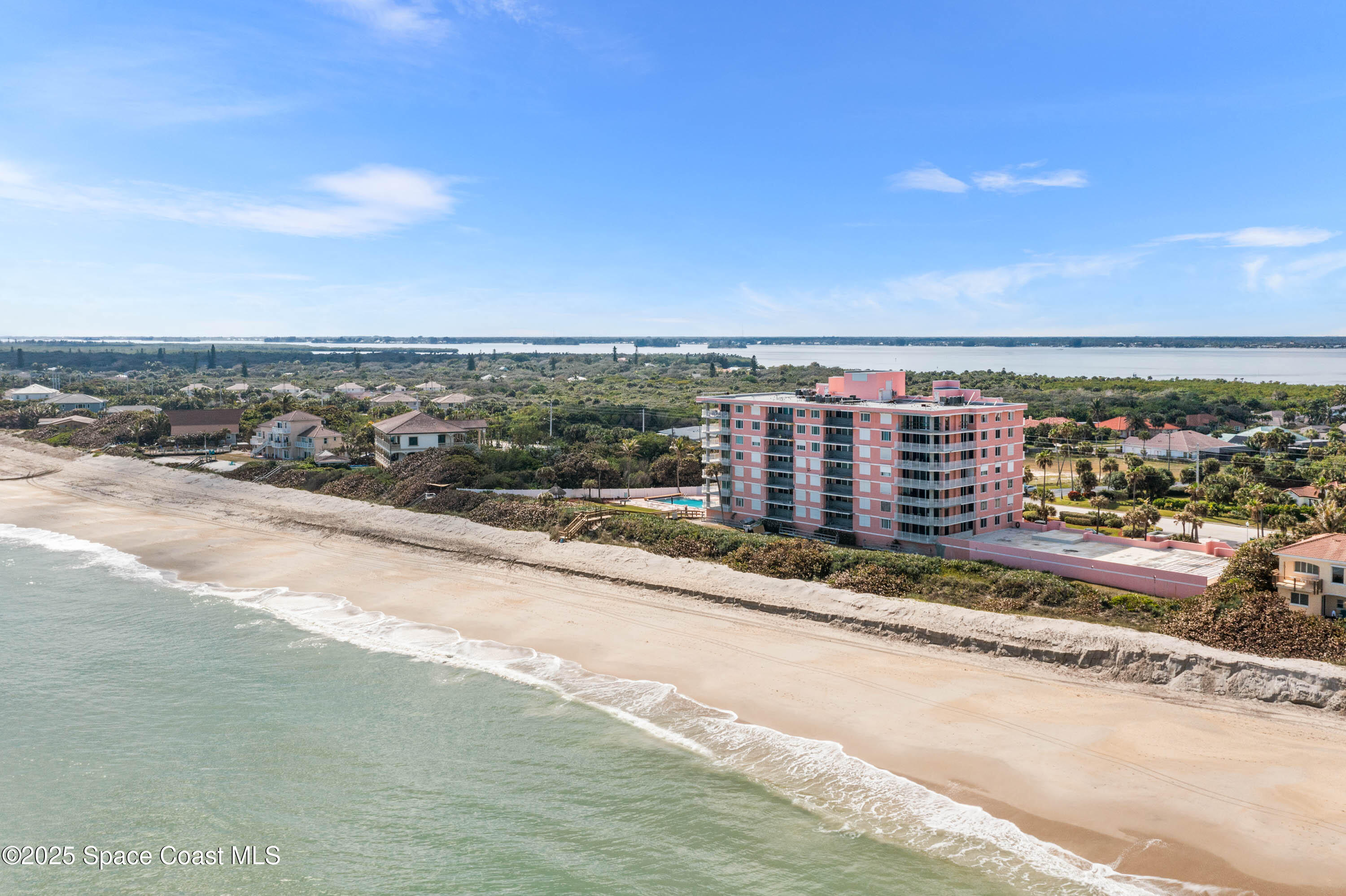 5635 Highway A1a 504