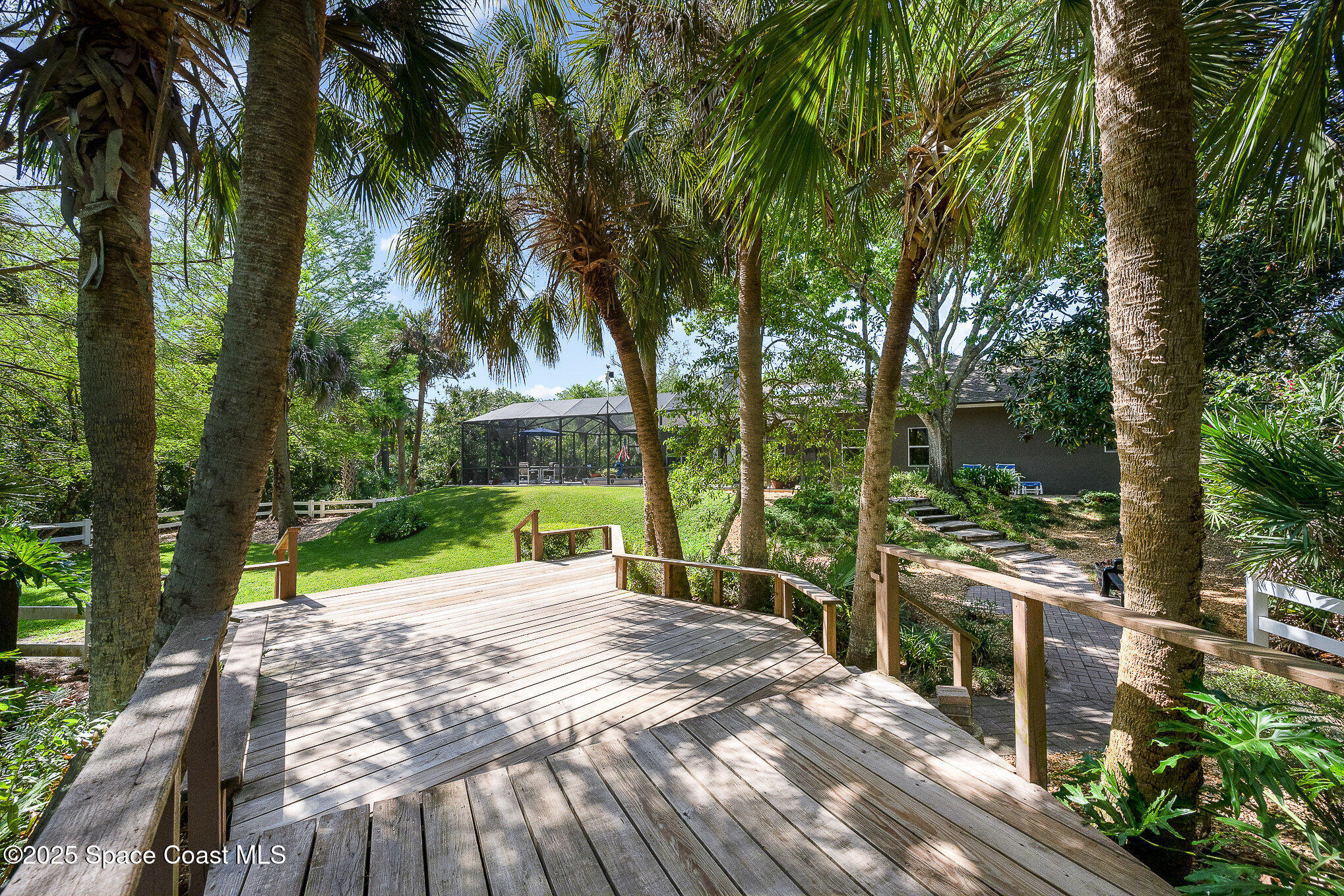 4163 Mockingbird Drive