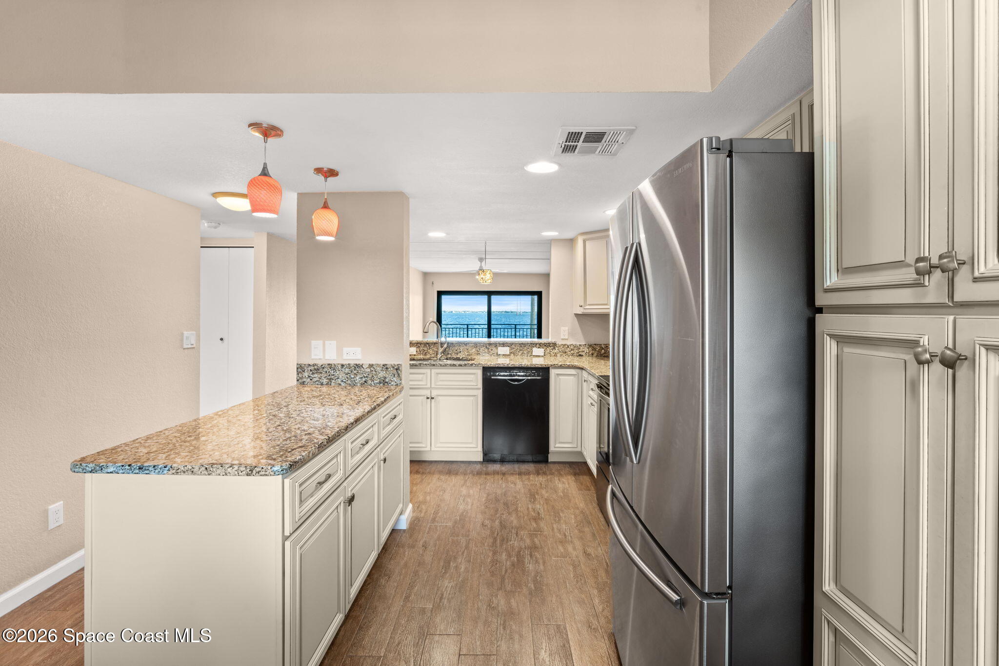 3901 Dixie Highway NE 102