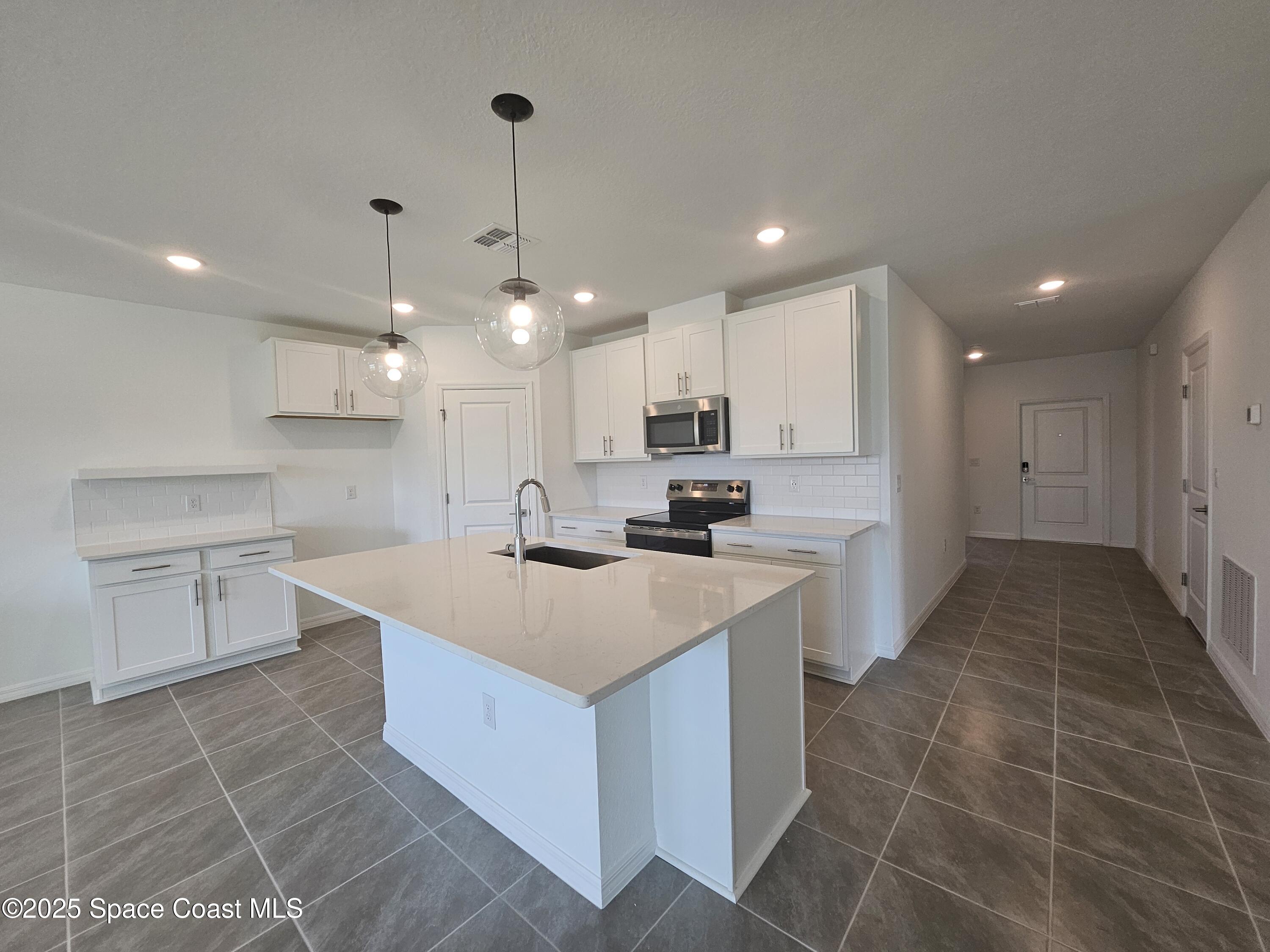 1981 Missouri Road NW 41