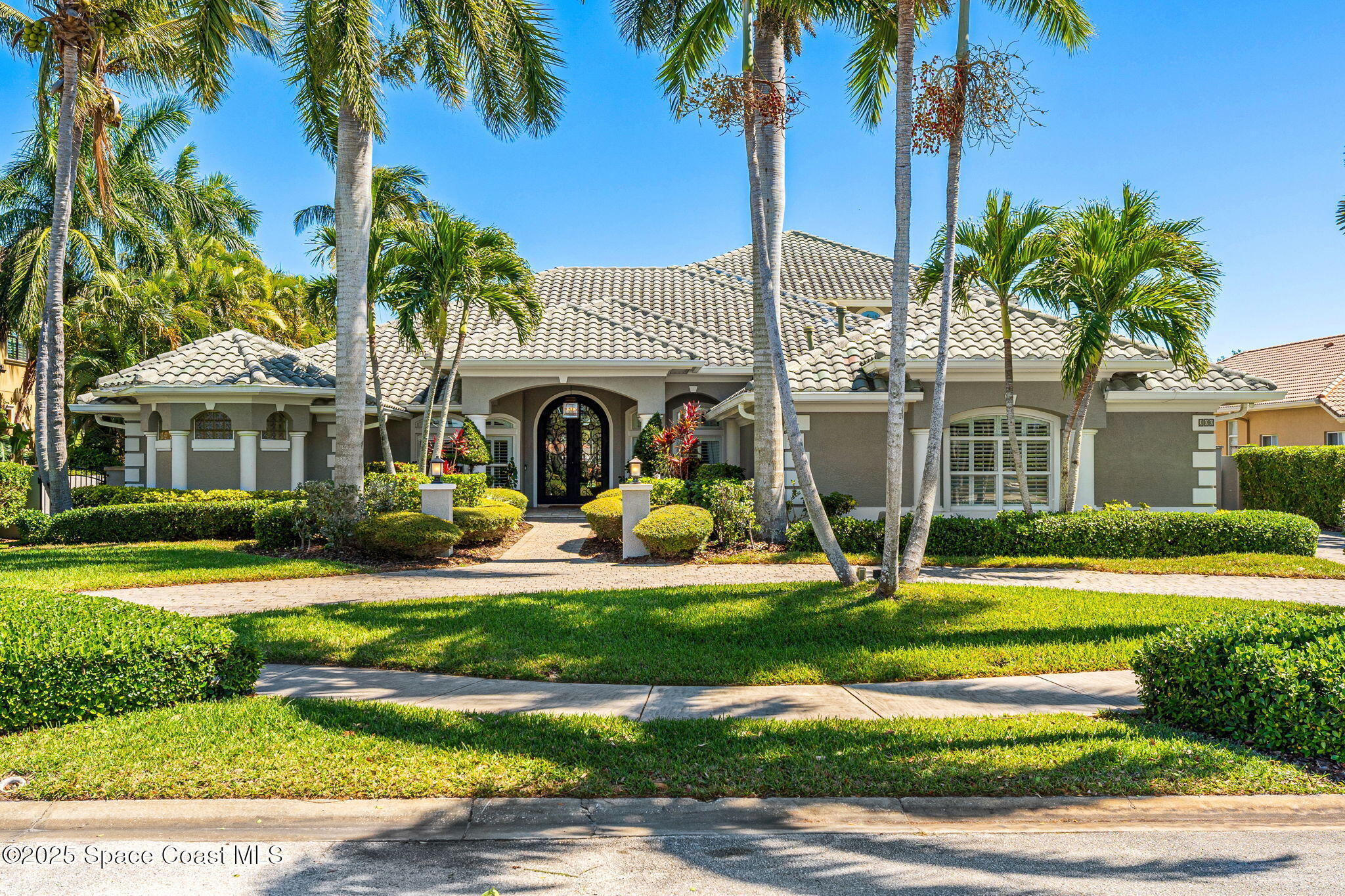 300 Lansing Island Drive