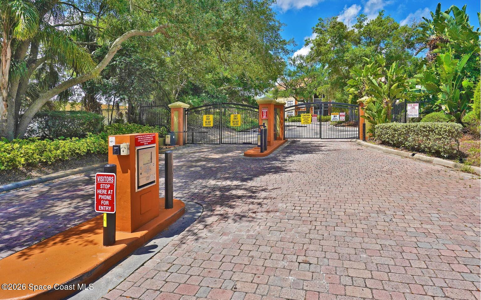 225 S Tropical Trail 803