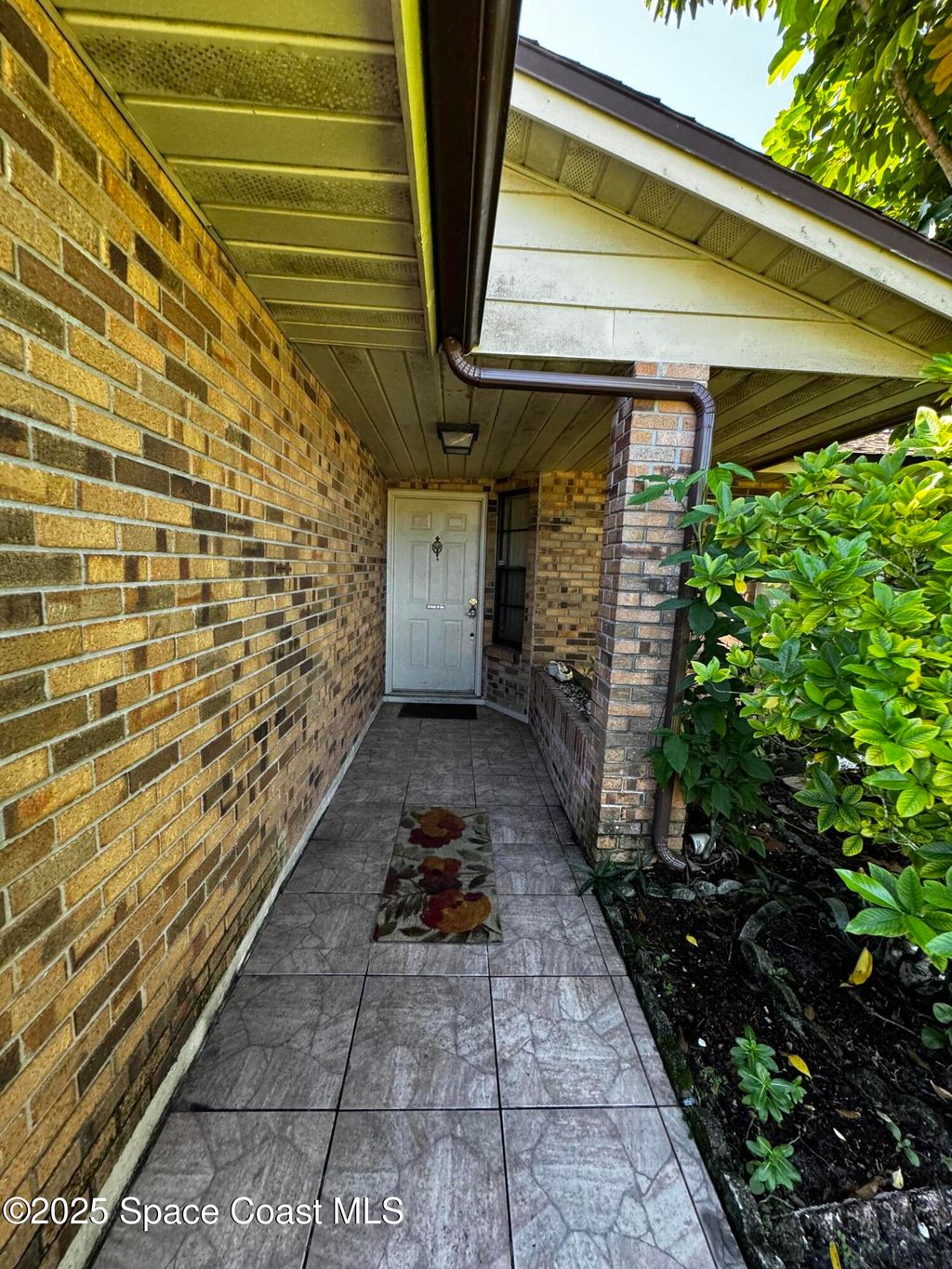 Photo of 286 Emerson Drive NW, Palm Bay, FL 32907 (MLS # 1058595)