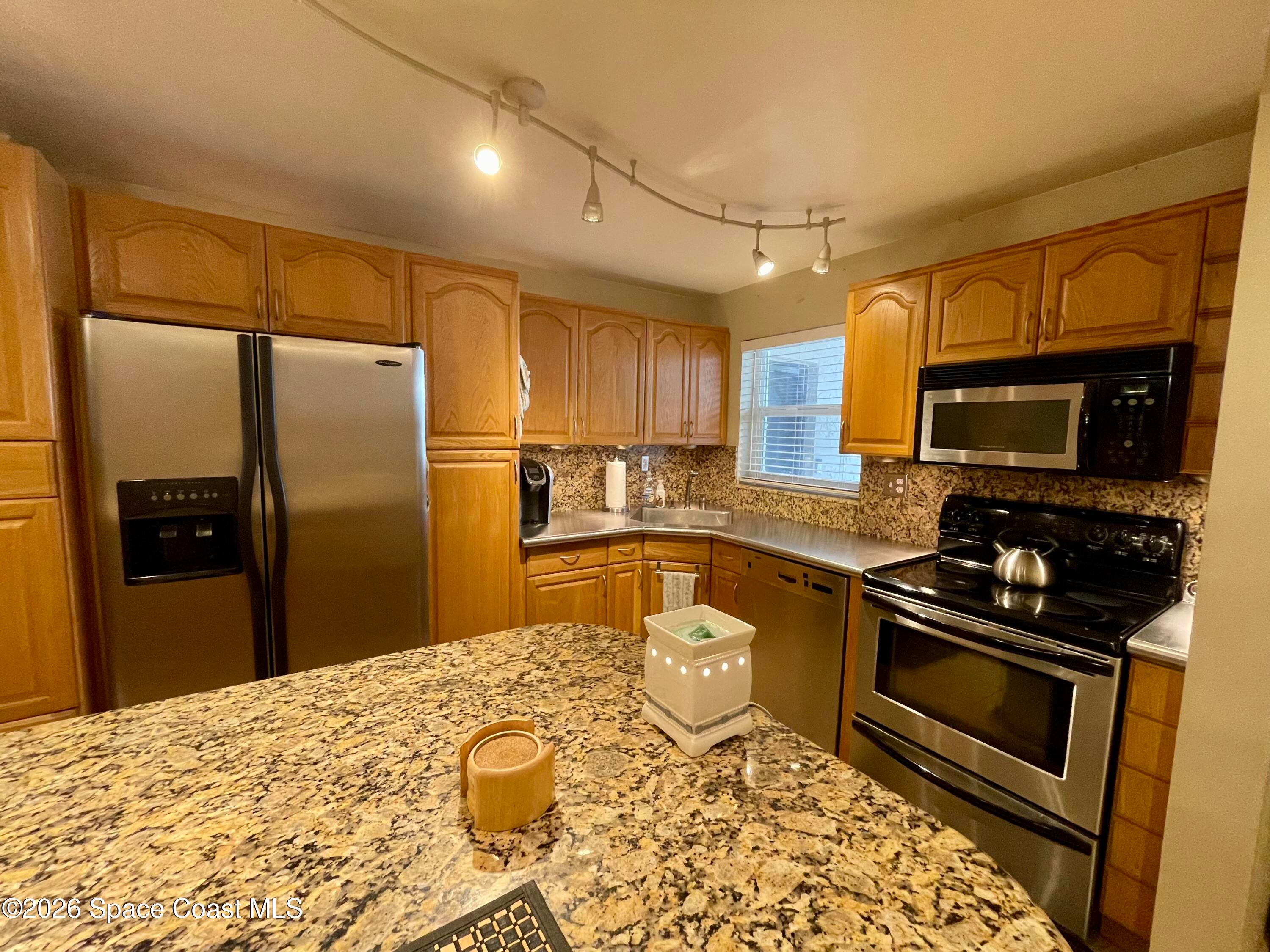 8521 S Old Country Manor 527