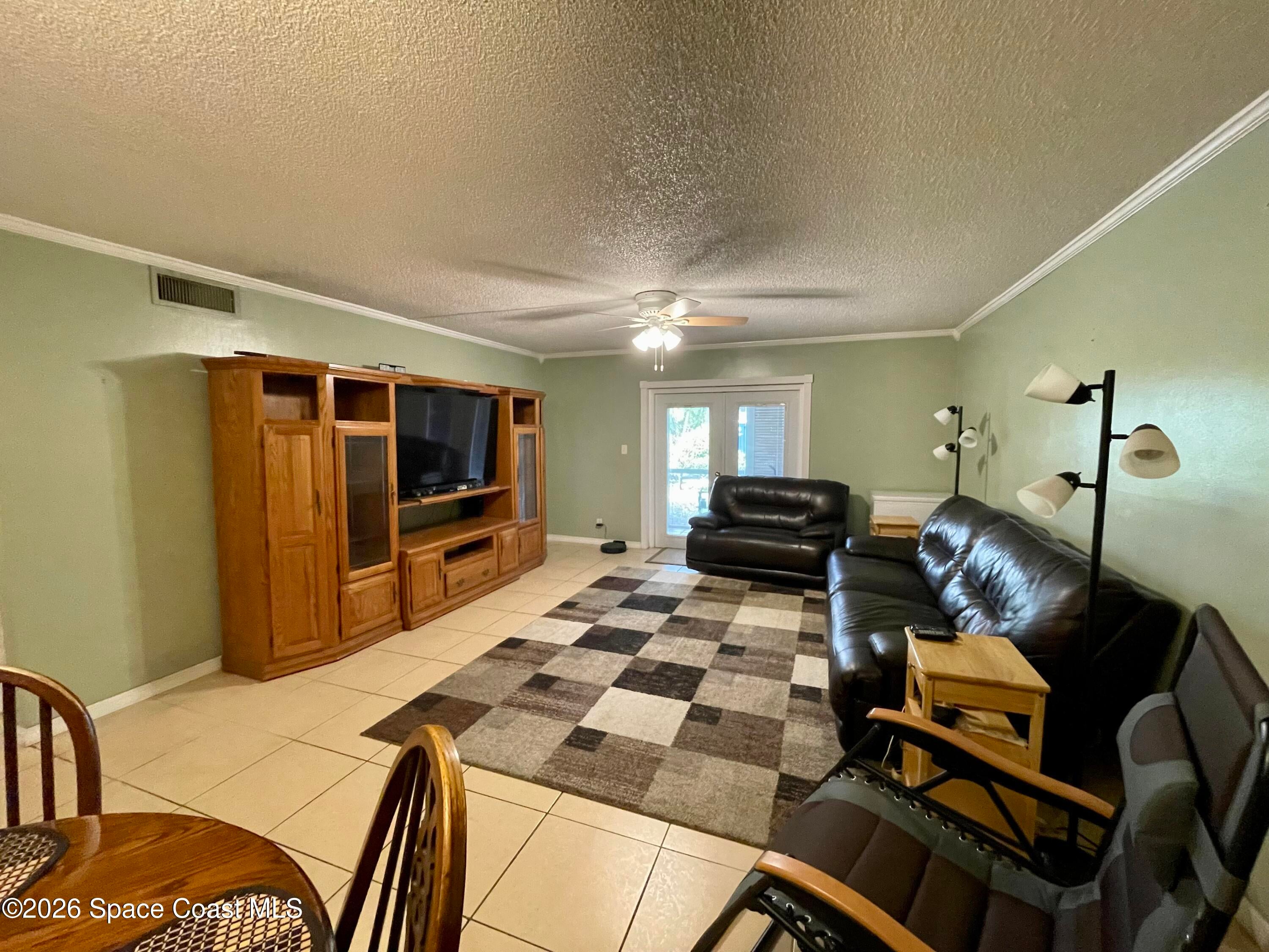 8521 S Old Country Manor 527