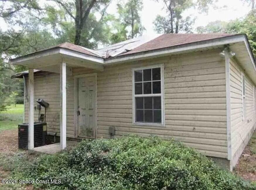 5872 Deer Park Circle