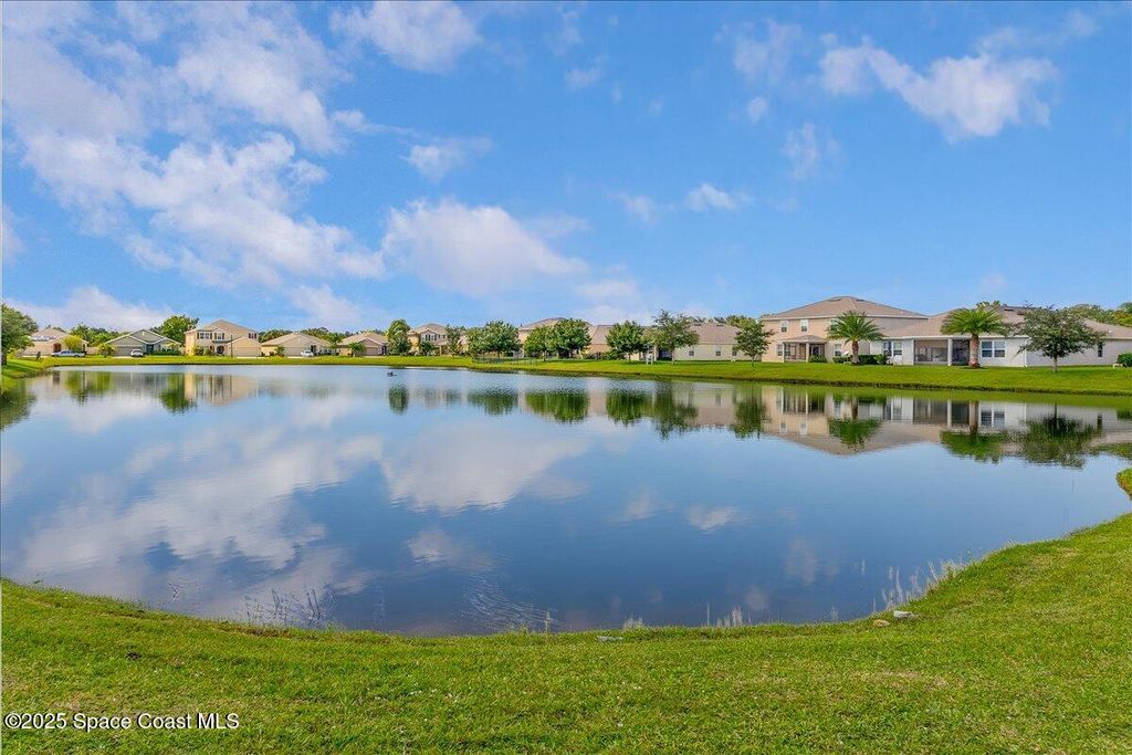 Photo of 155 Sutherland Drive SW, Palm Bay, FL 32908 (MLS # 1057484)