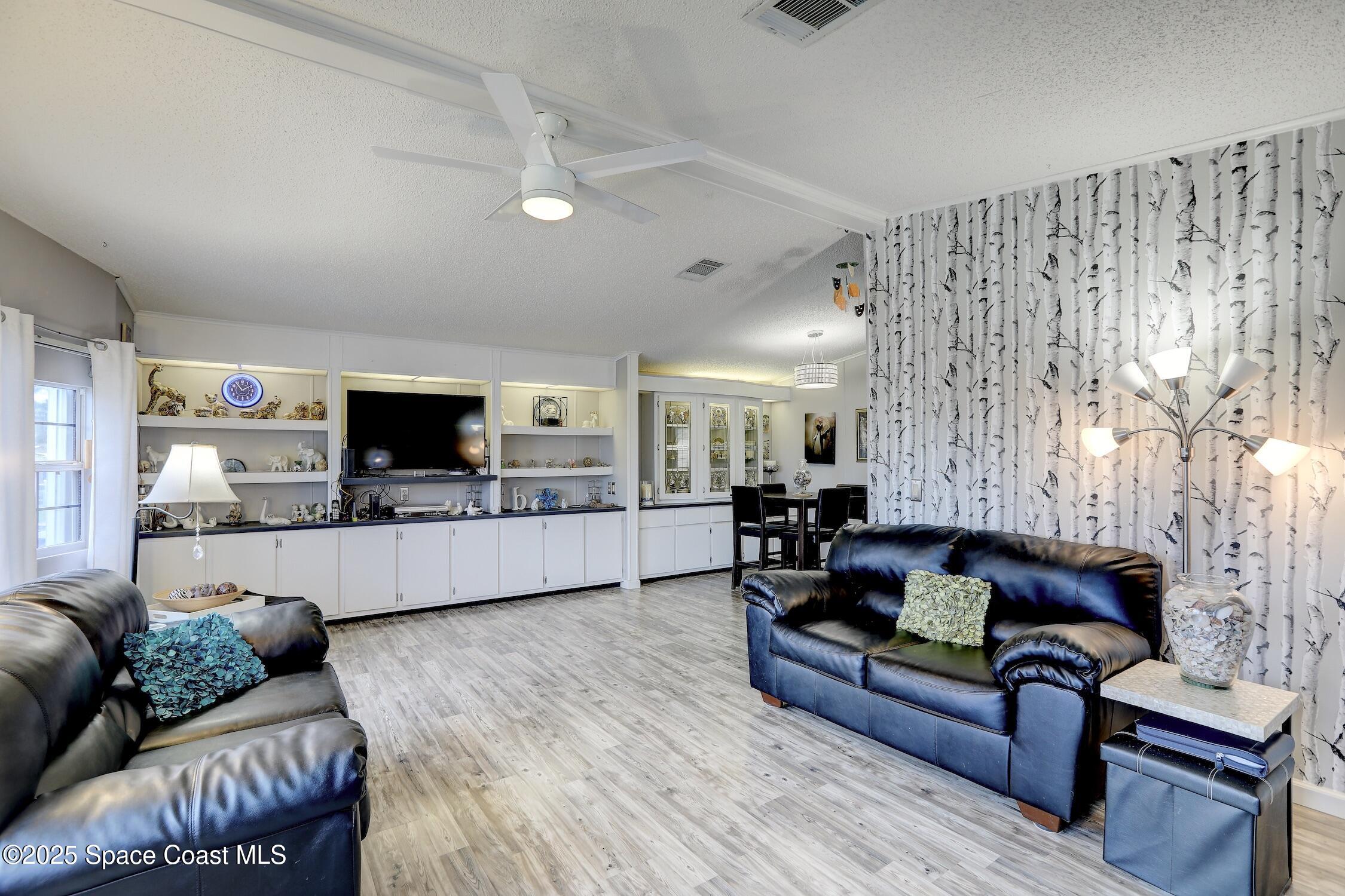 1109 Tequesta Drive