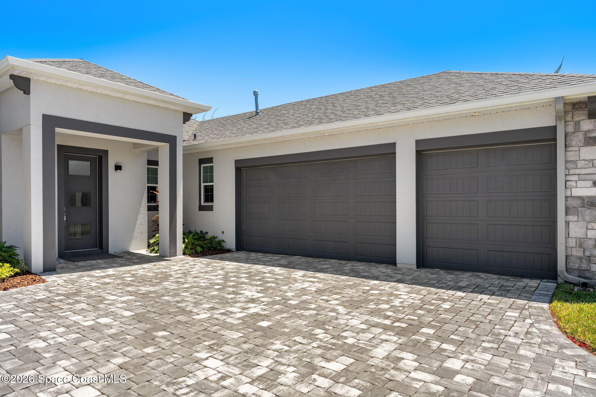 4365 Negal Circle