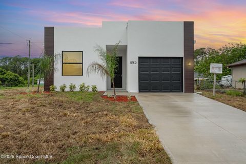 1889 Warton Avenue SE Palm Bay FL 32909
