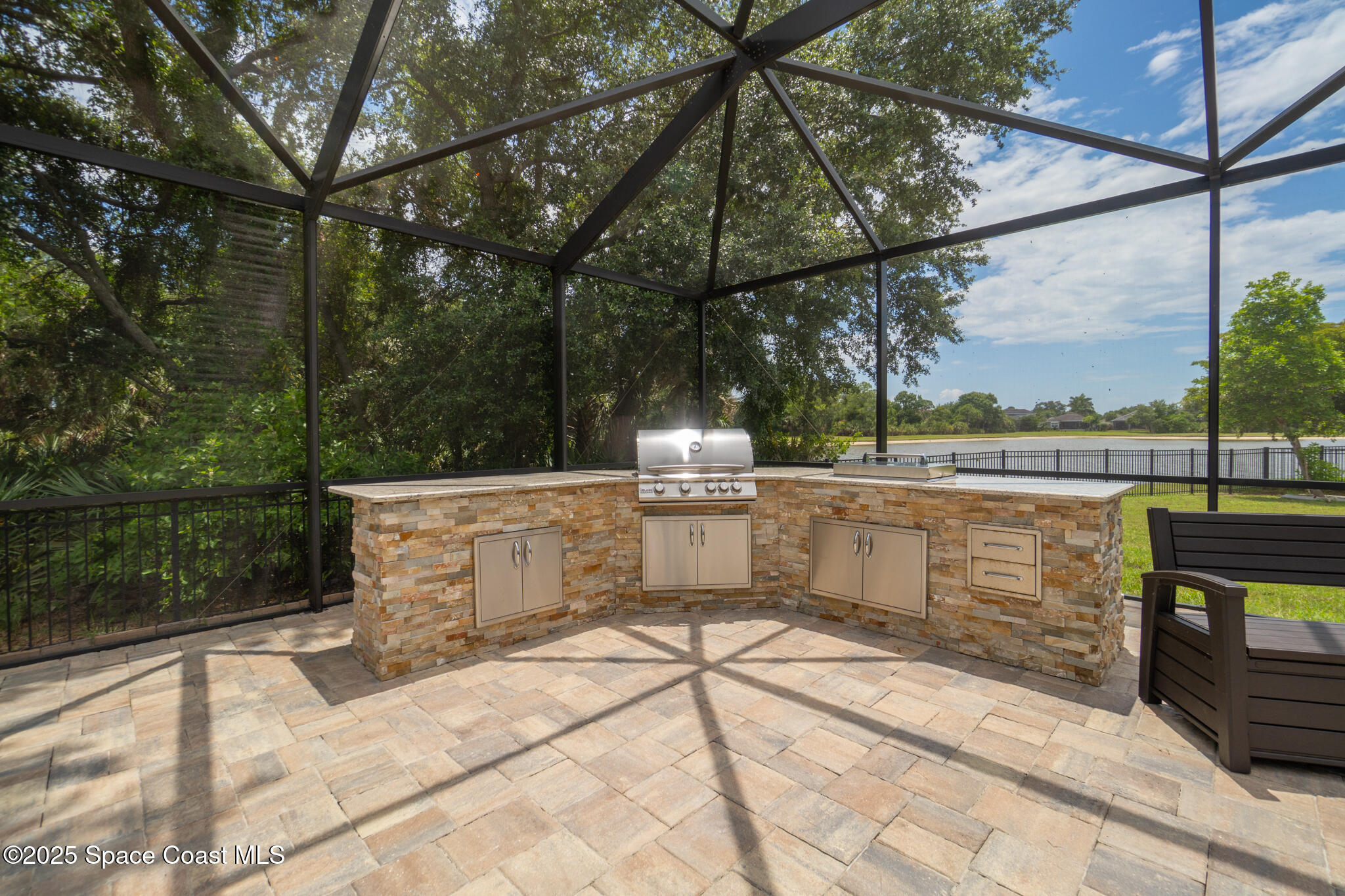 7914 Creshire Court