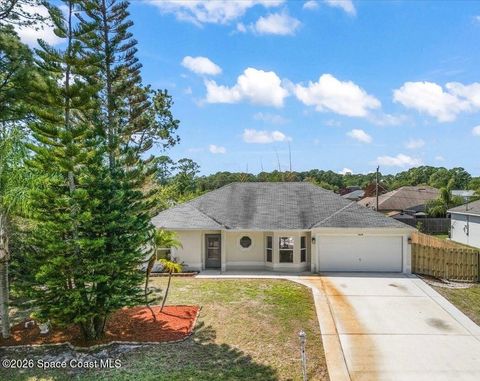 Photo of 2678 Ramsdale Drive SE, Palm Bay, FL 32909 (MLS # 1072961)