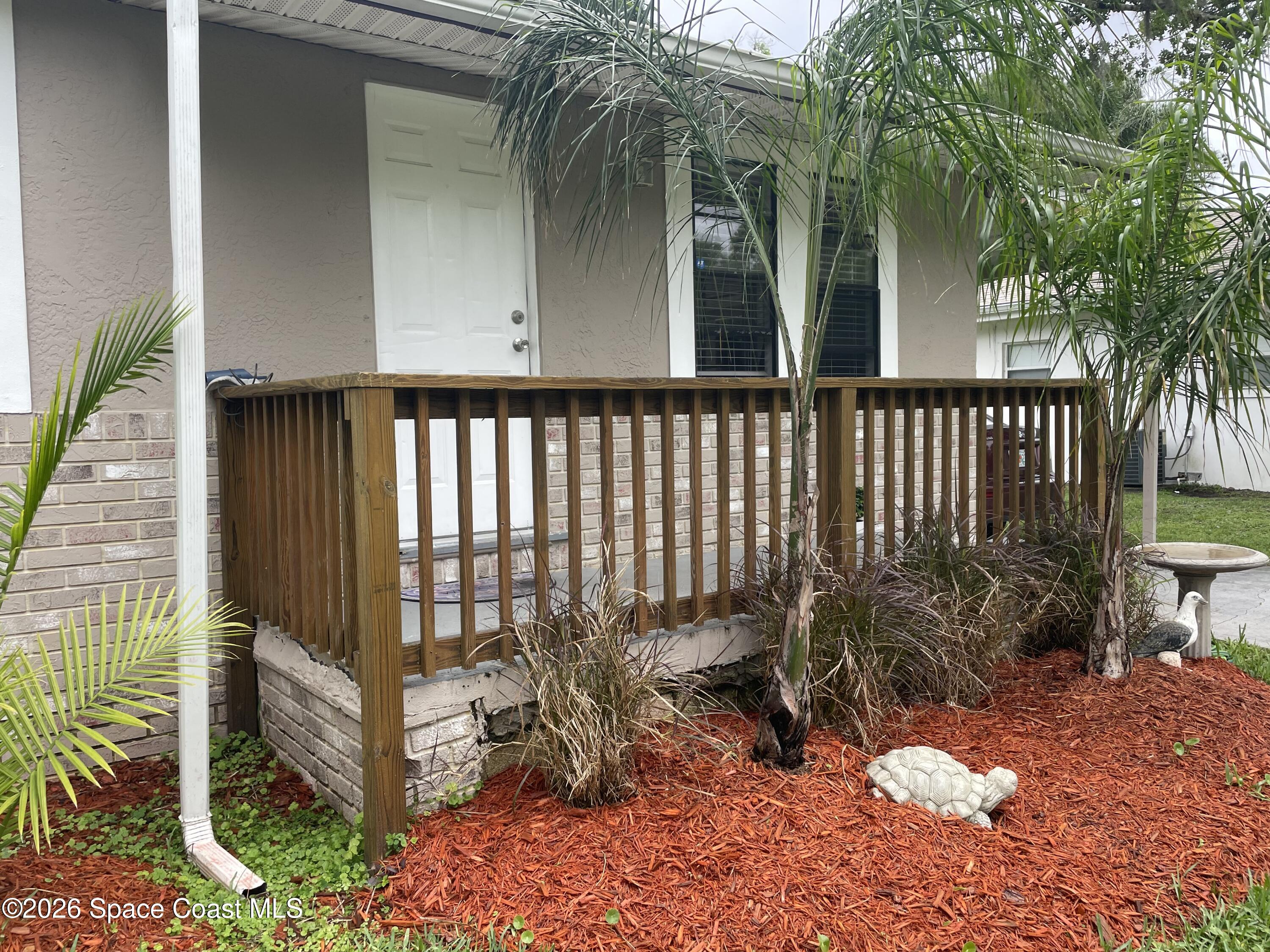 2365 Cottonwood Avenue