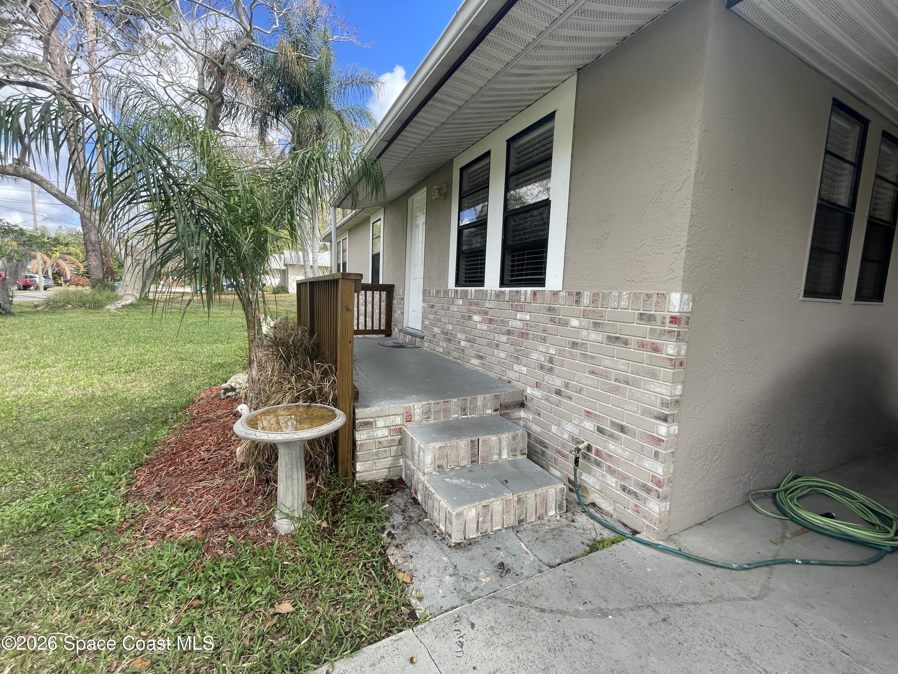 2365 Cottonwood Avenue