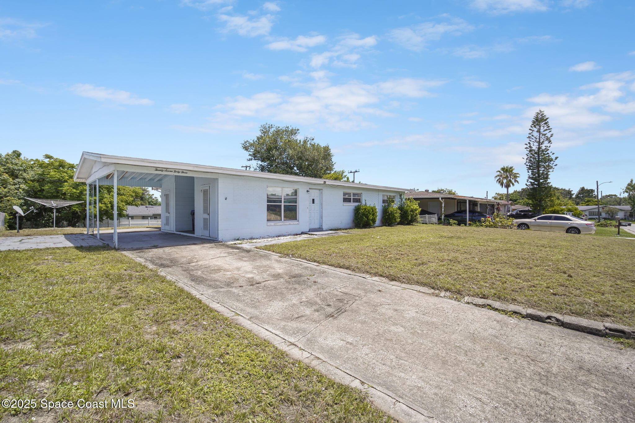 2743 Pine Ridge Drive
