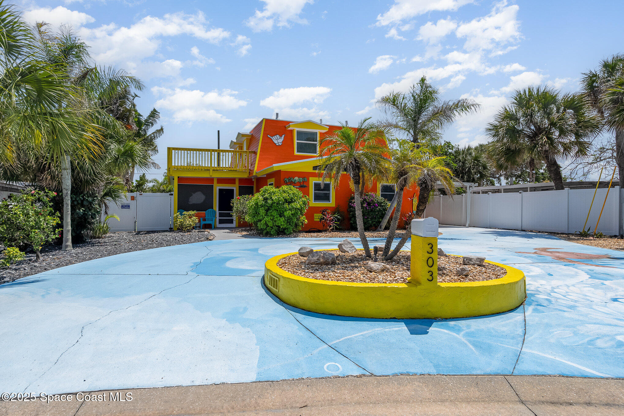 303 Winslow Circle