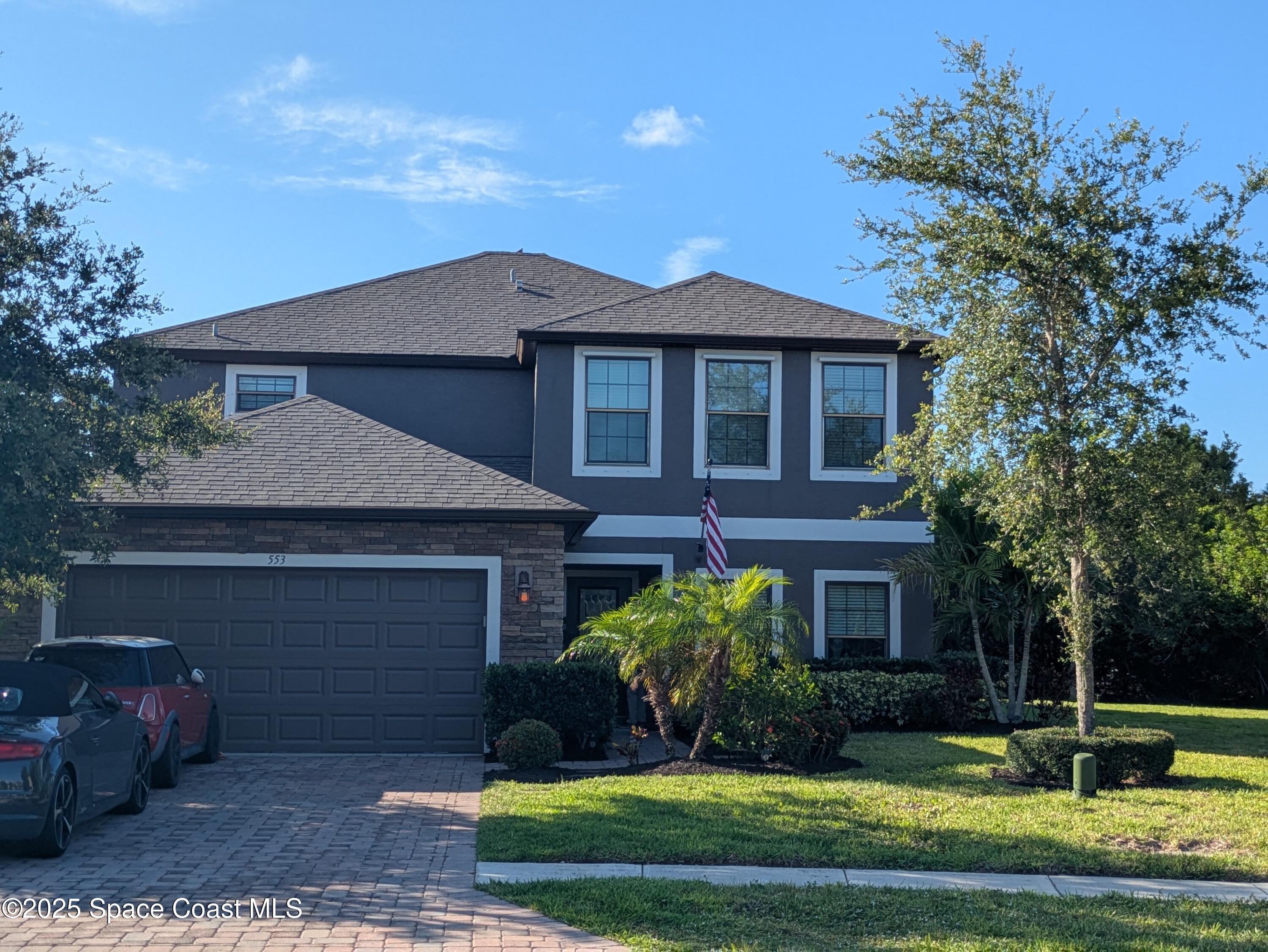 553 Trymore Drive SE