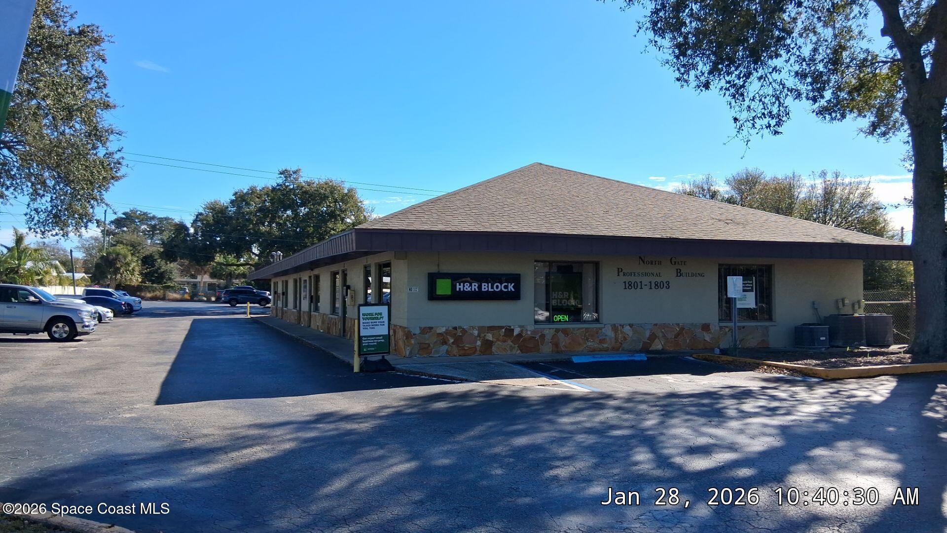 1801 WIckham Rd (2)
