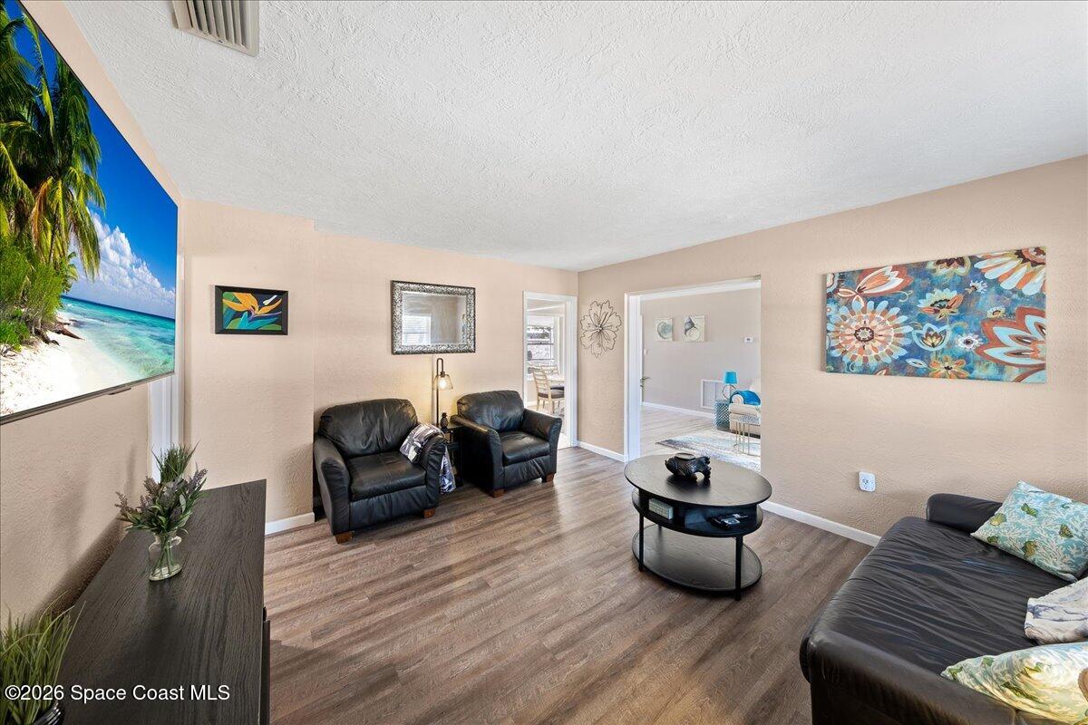 475 Coral Drive
