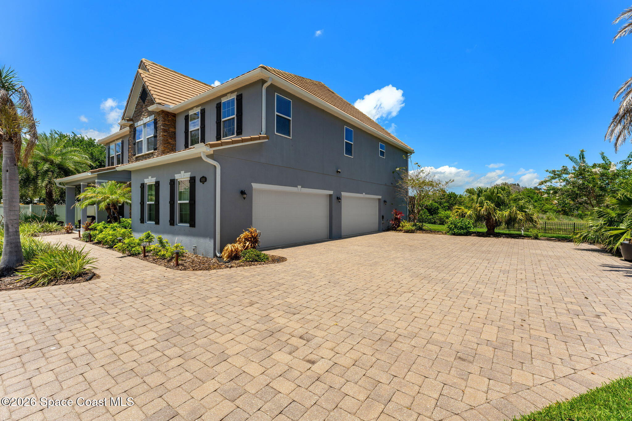 608 Mandalay Grove Court