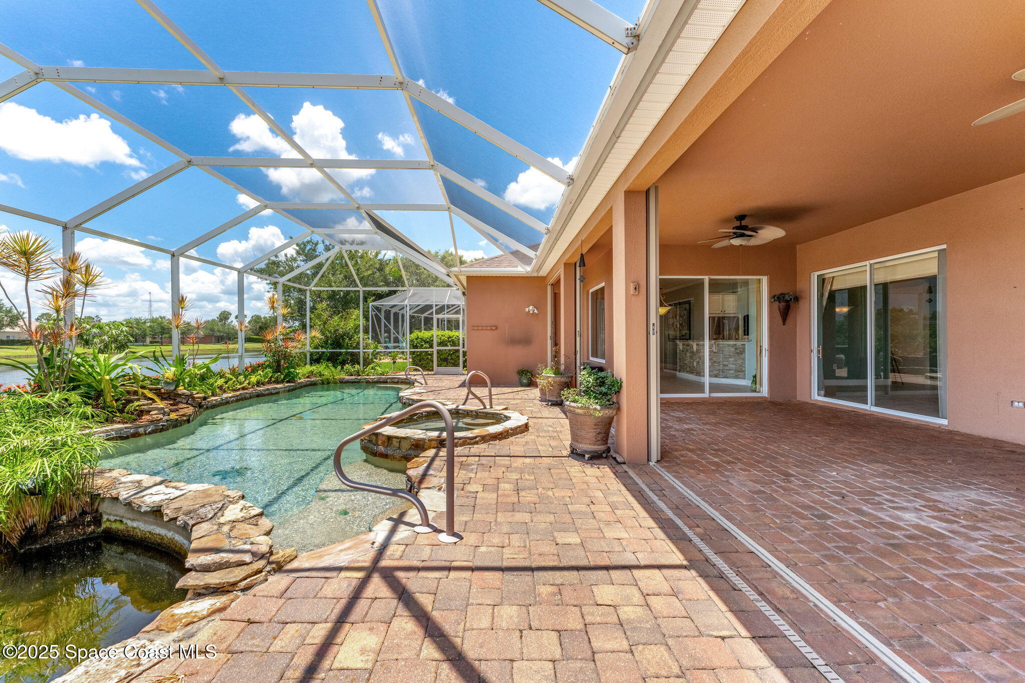 3121 Camberly Circle