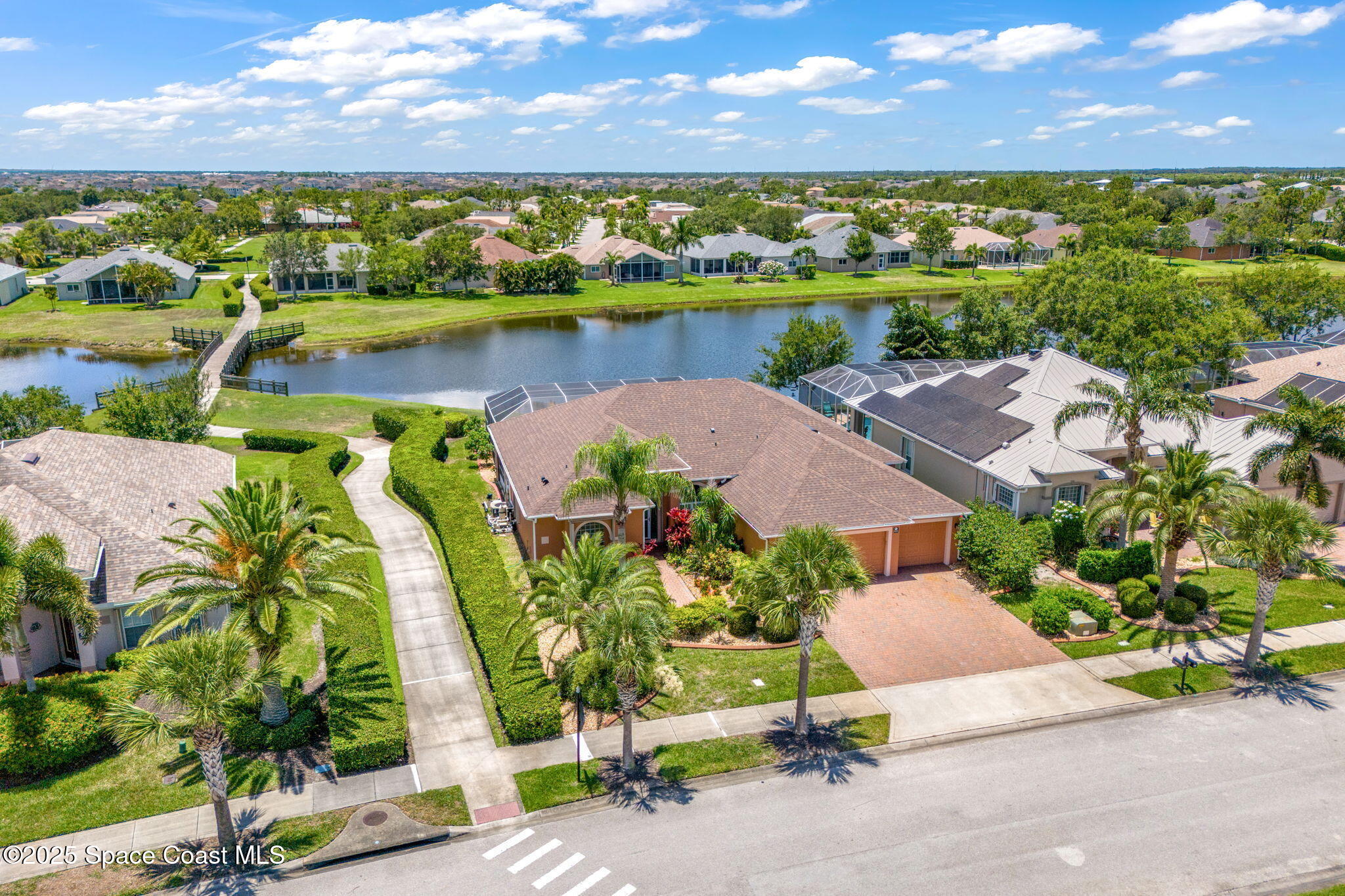 3121 Camberly Circle