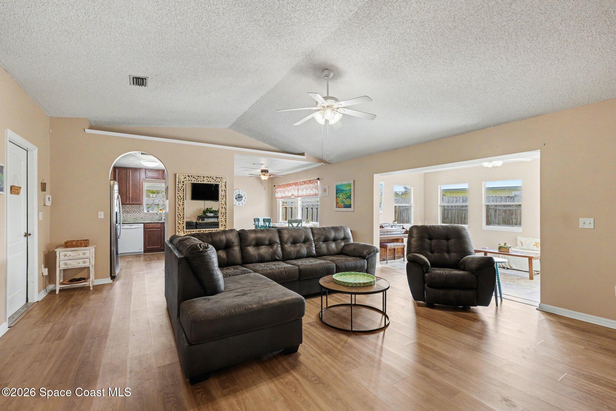 7045 Grissom Parkway