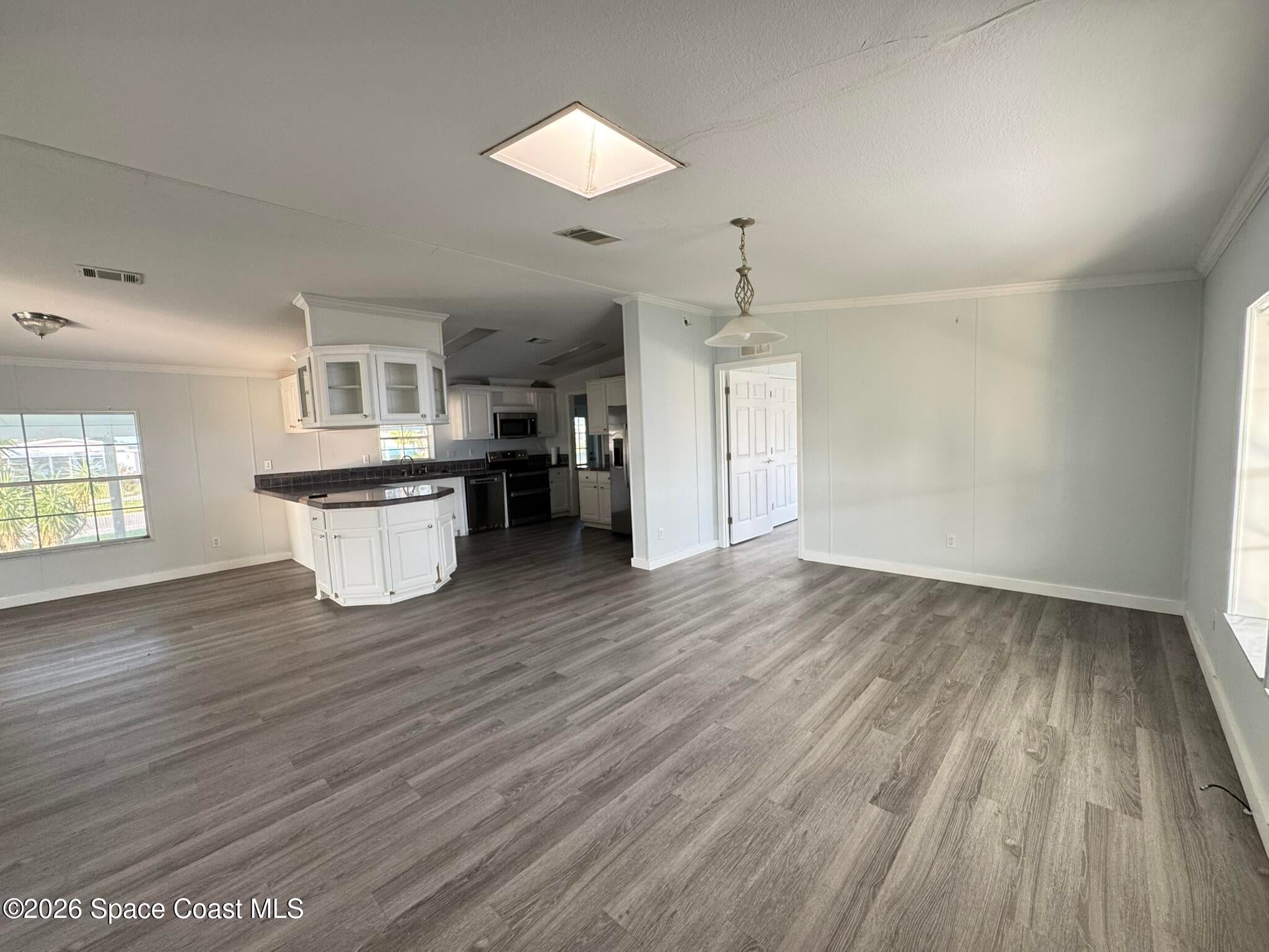1001 Waterway Drive