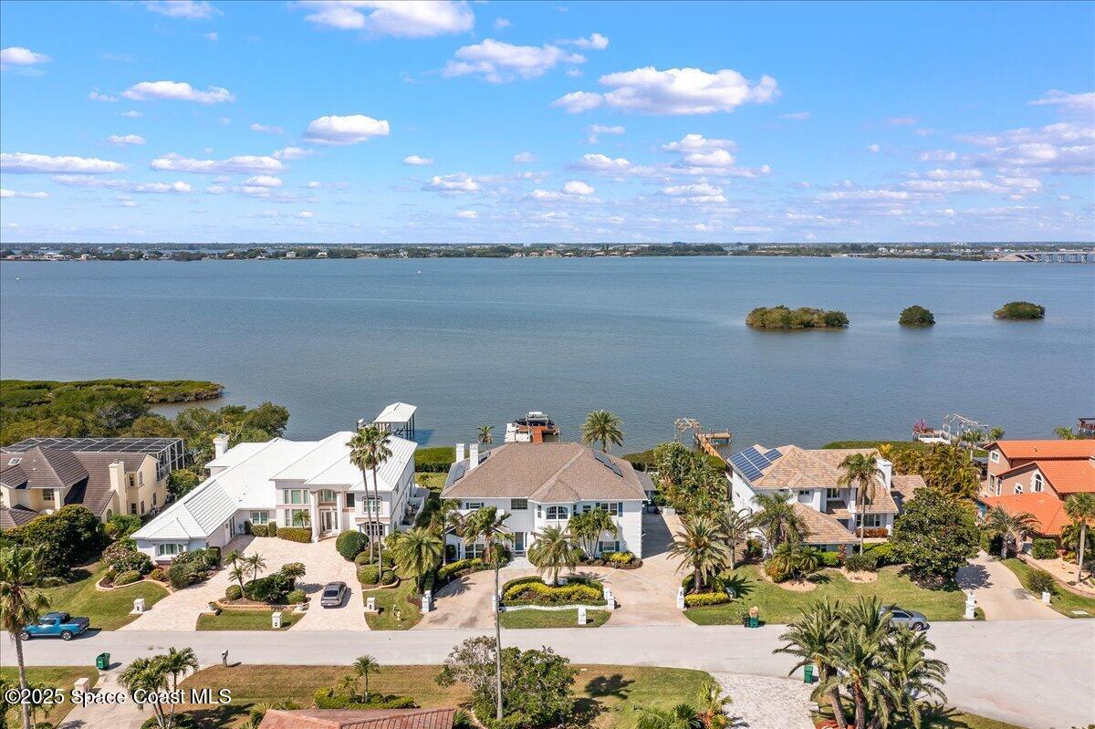 466 Lanternback Island Drive