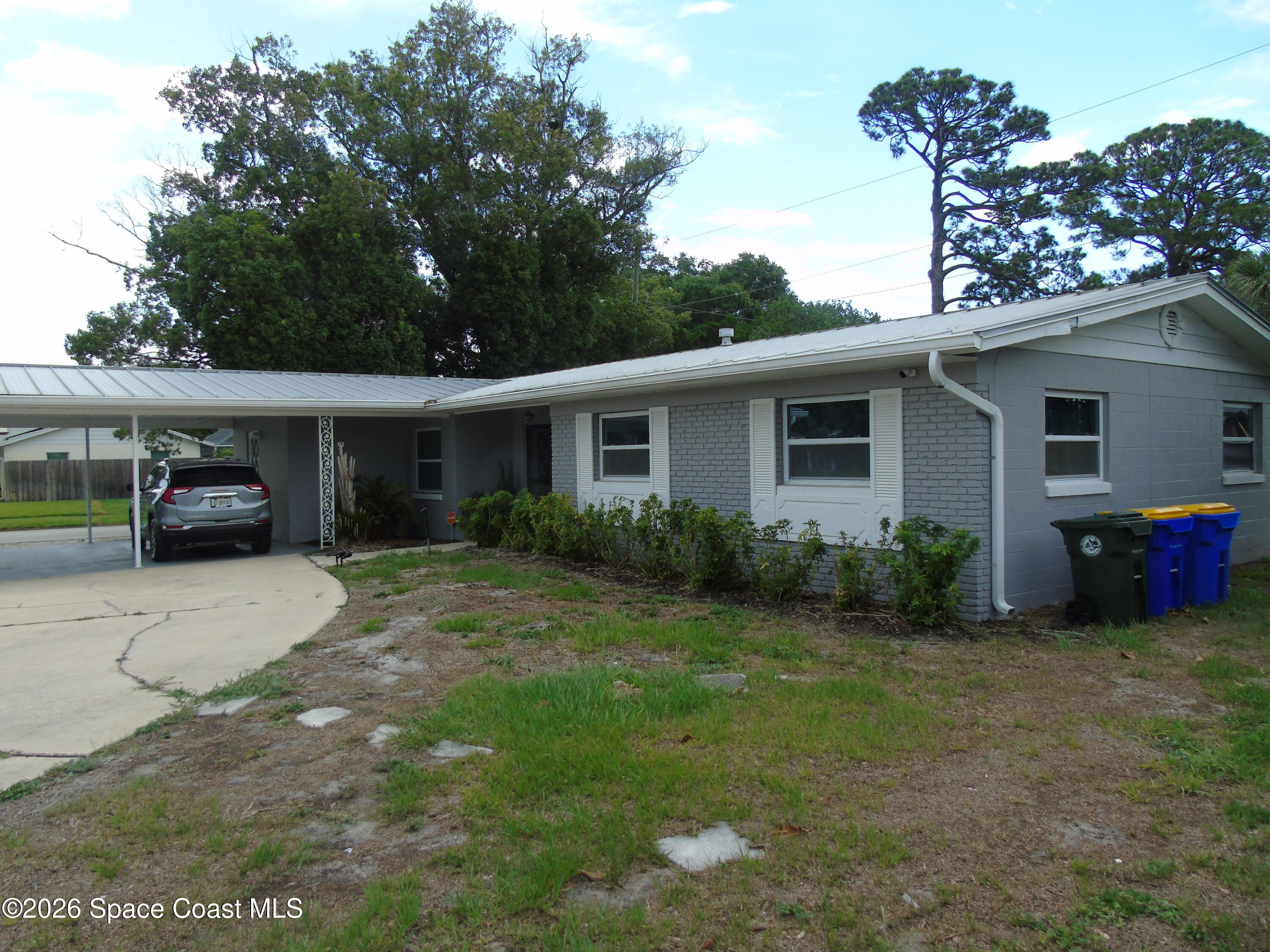 1708 Golfview Drive