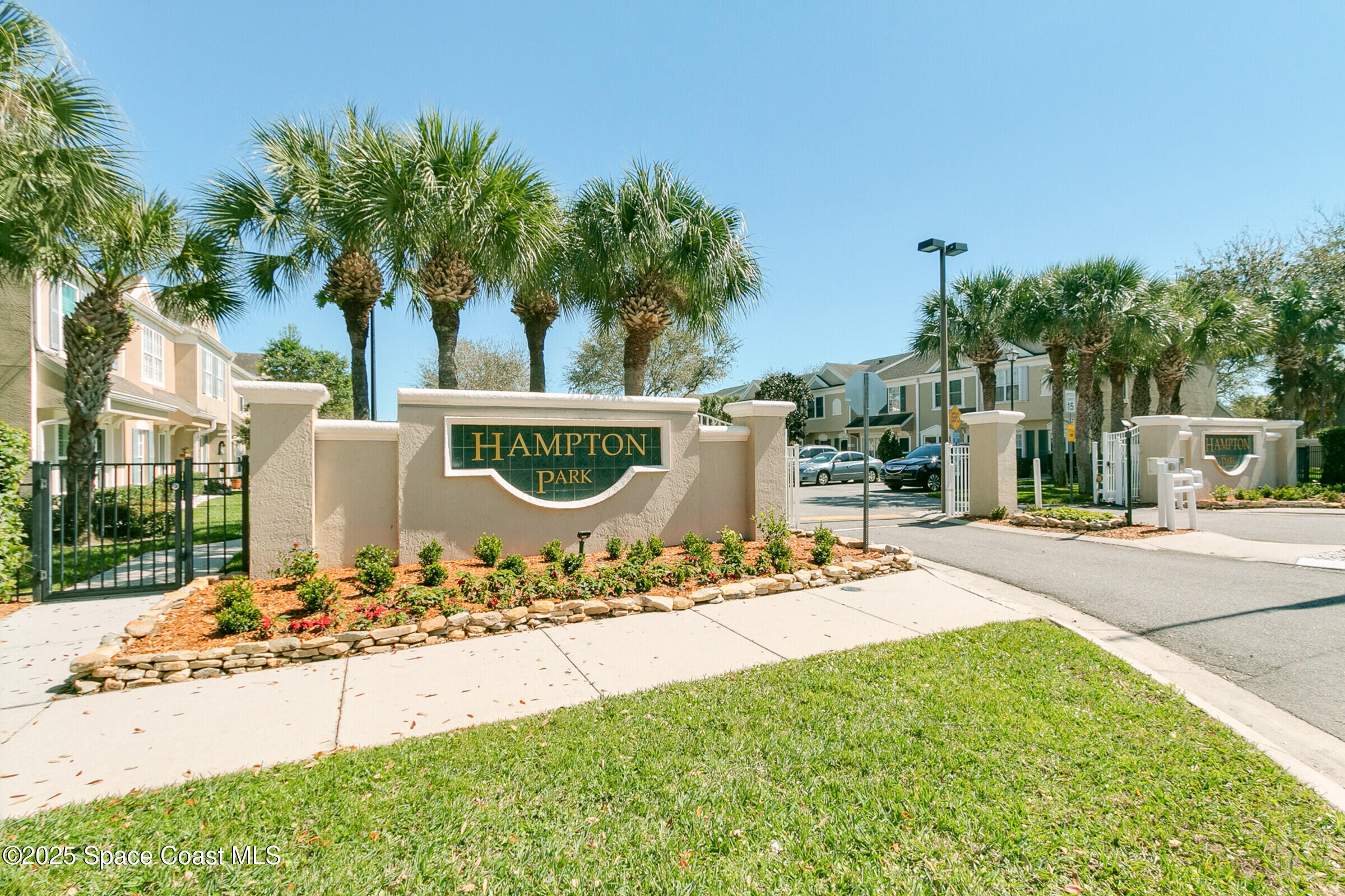 1332 Hampton Park Lane