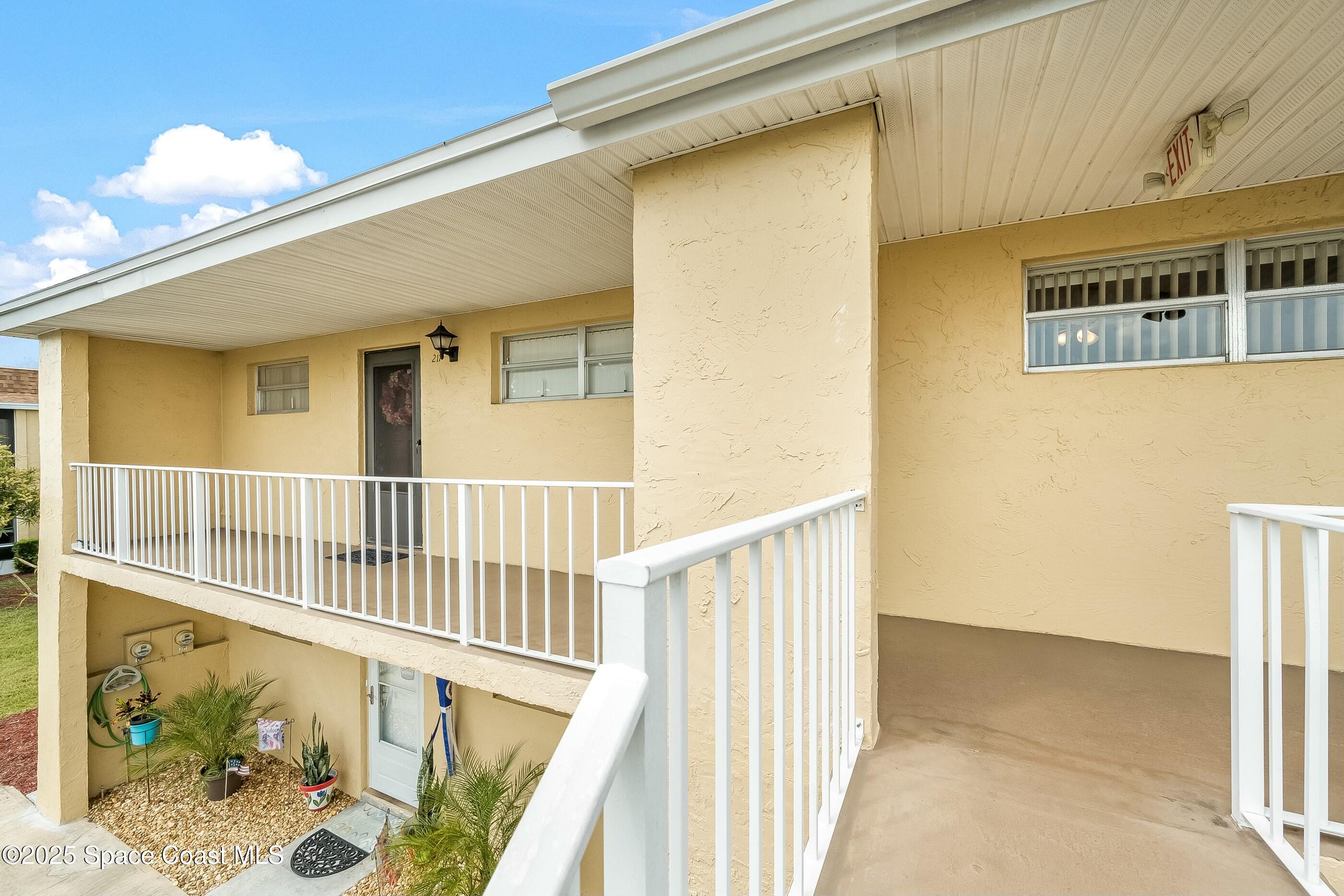 2135 N Courtenay Parkway 217