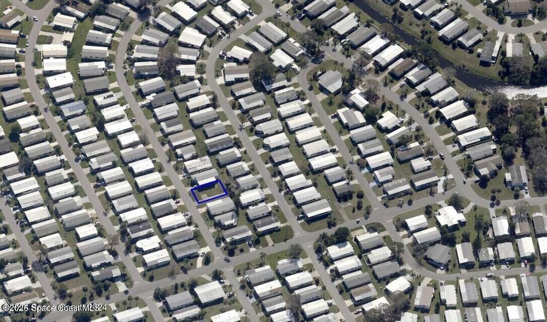 637 Hyacinth Circle
