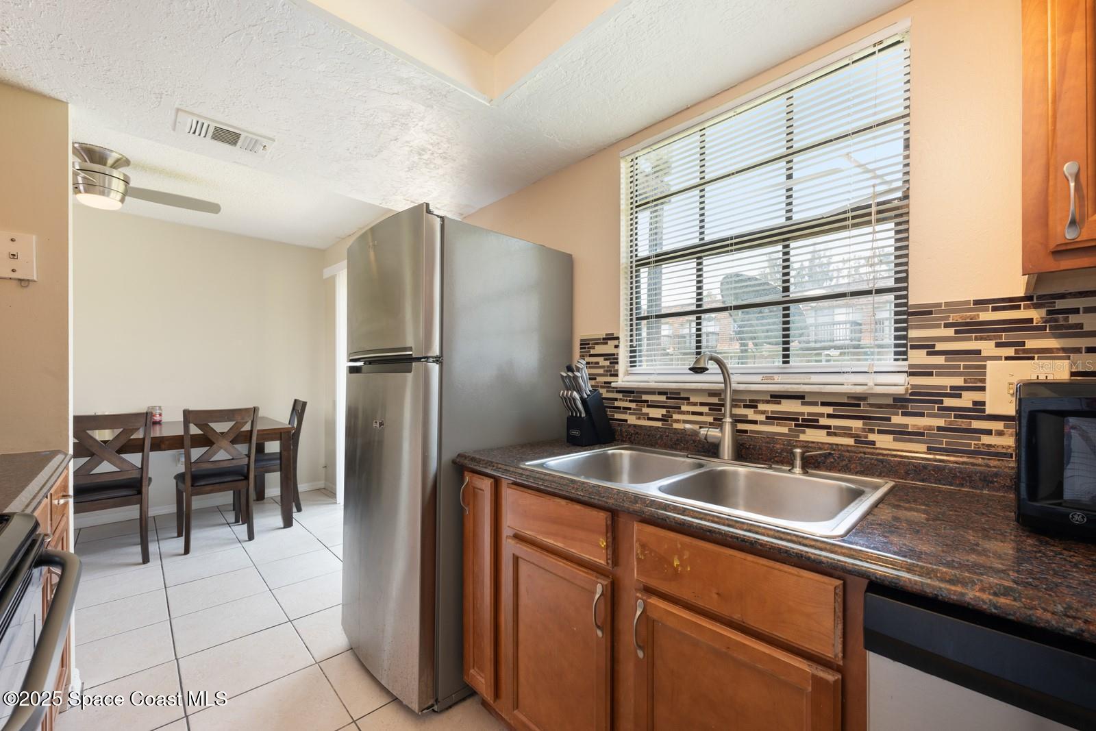 1300 Arlington Lane NE 111