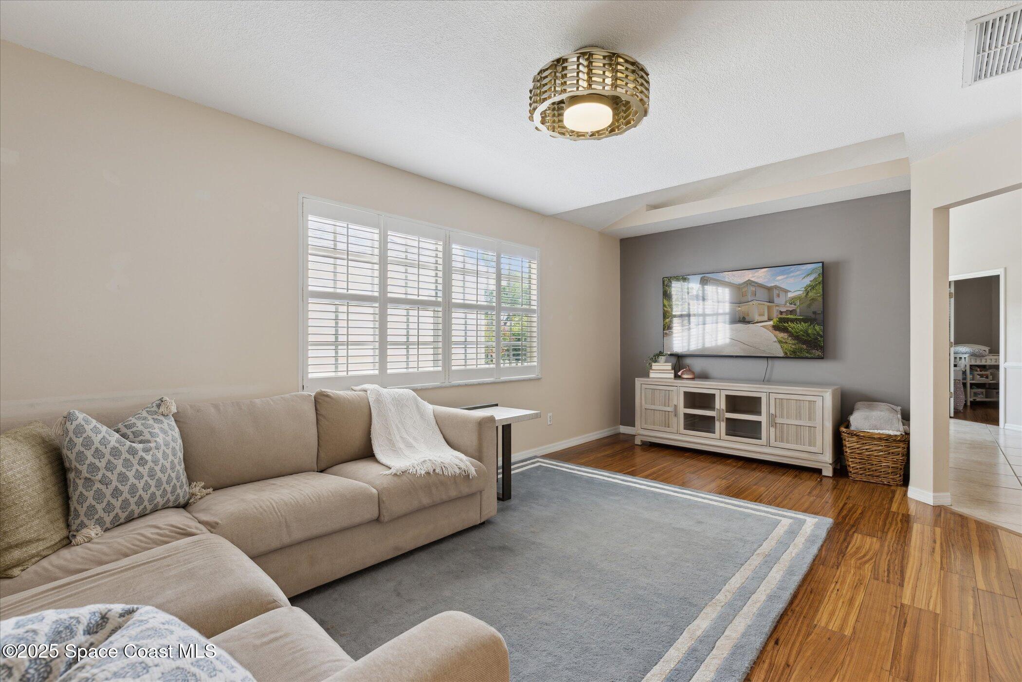 1609 Pga Boulevard