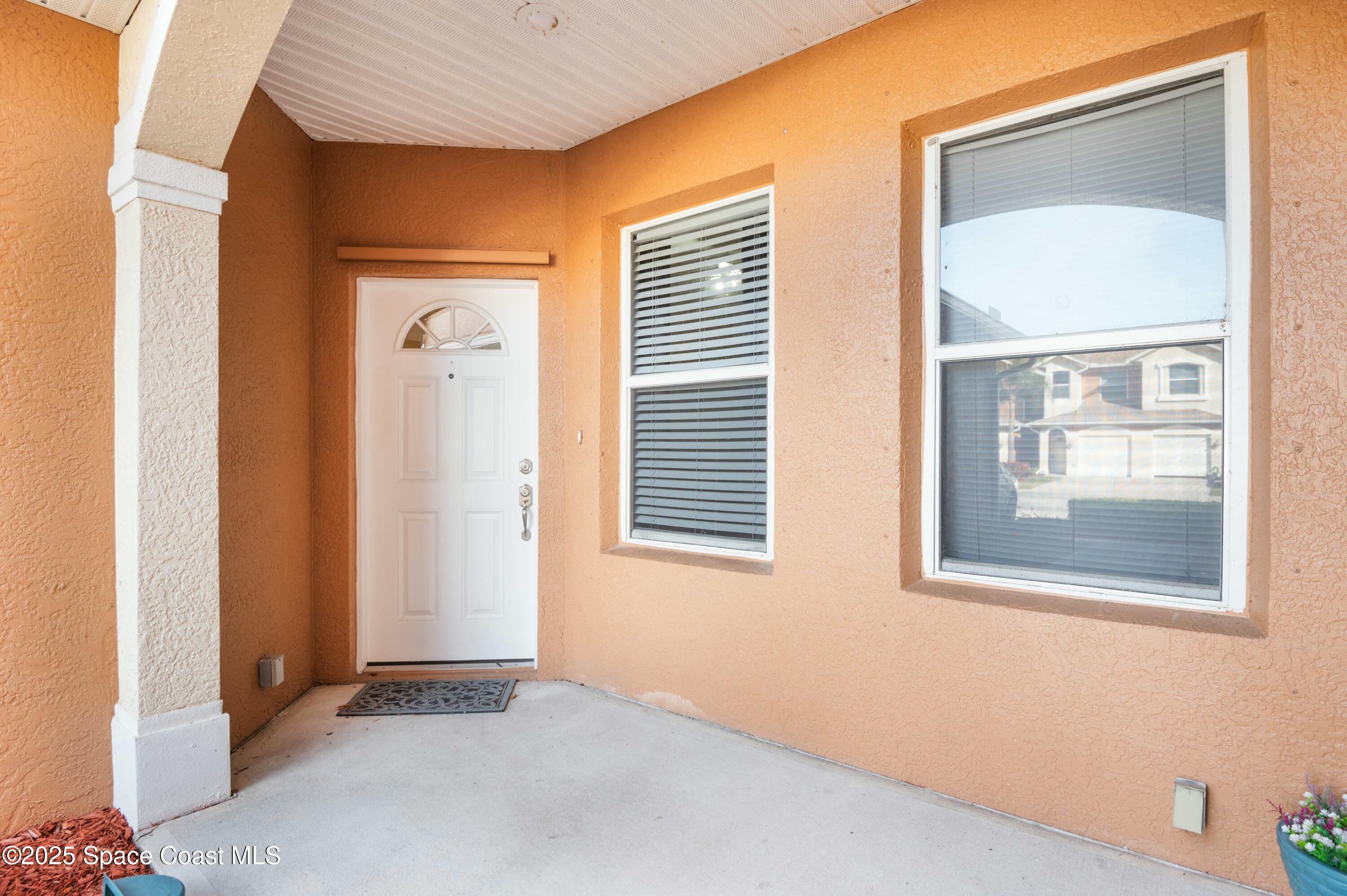 1035 Venetian Drive 101