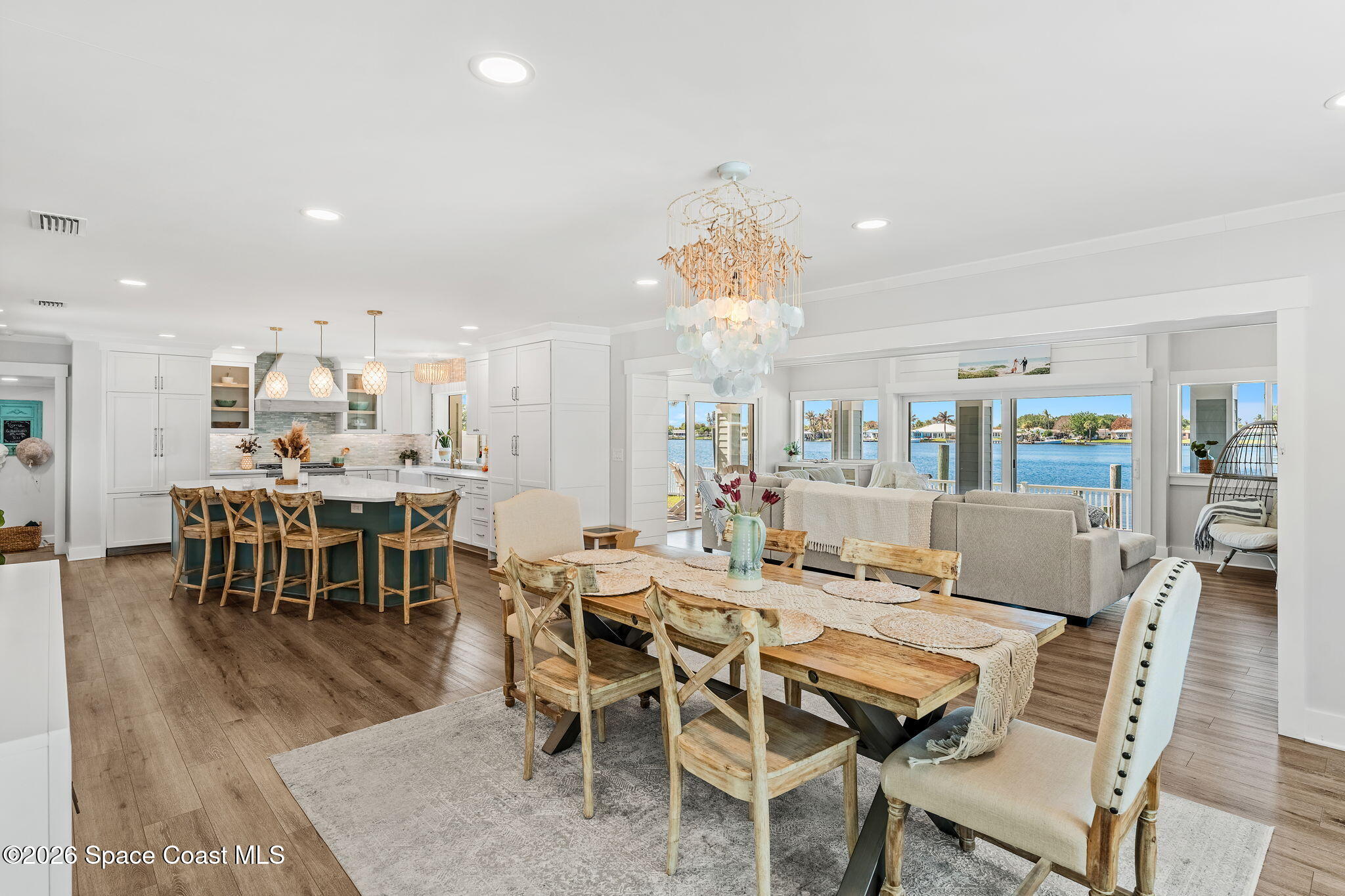 416 S Waterway Drive