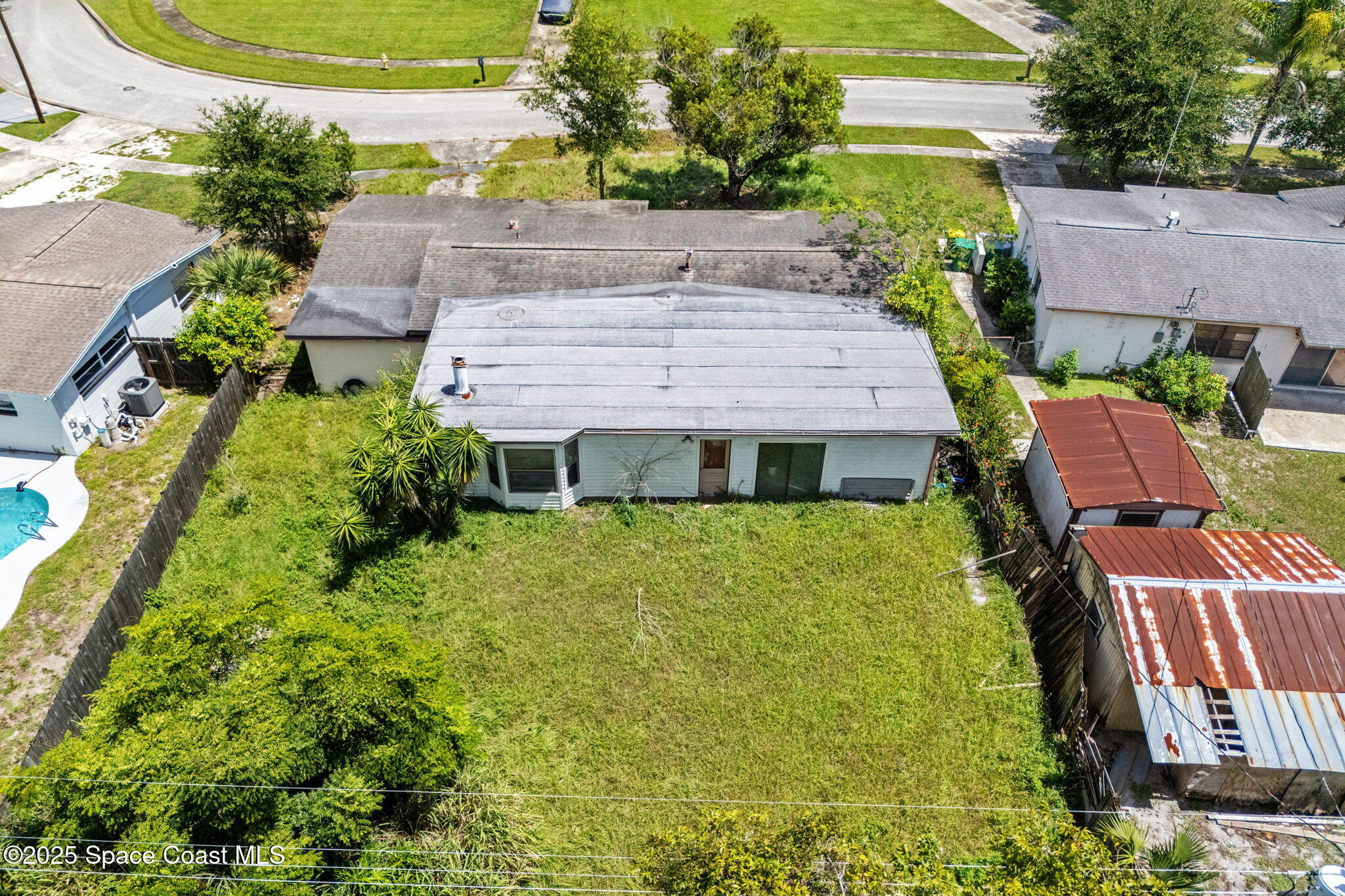 1353 Stetson Drive S