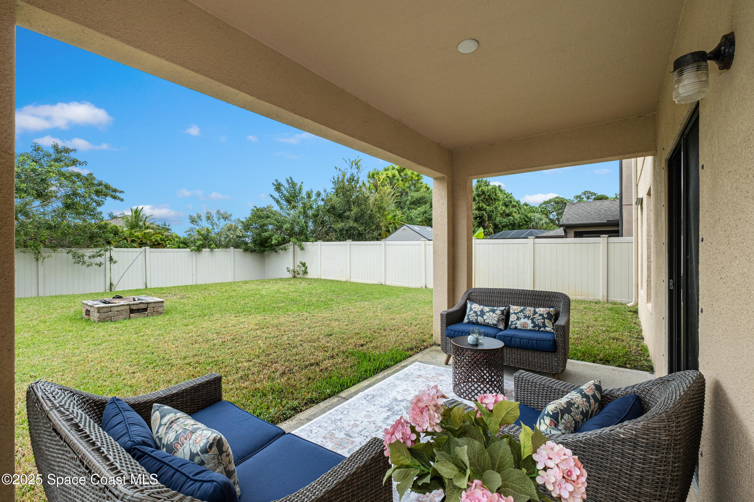 790 Fiddleleaf Circle