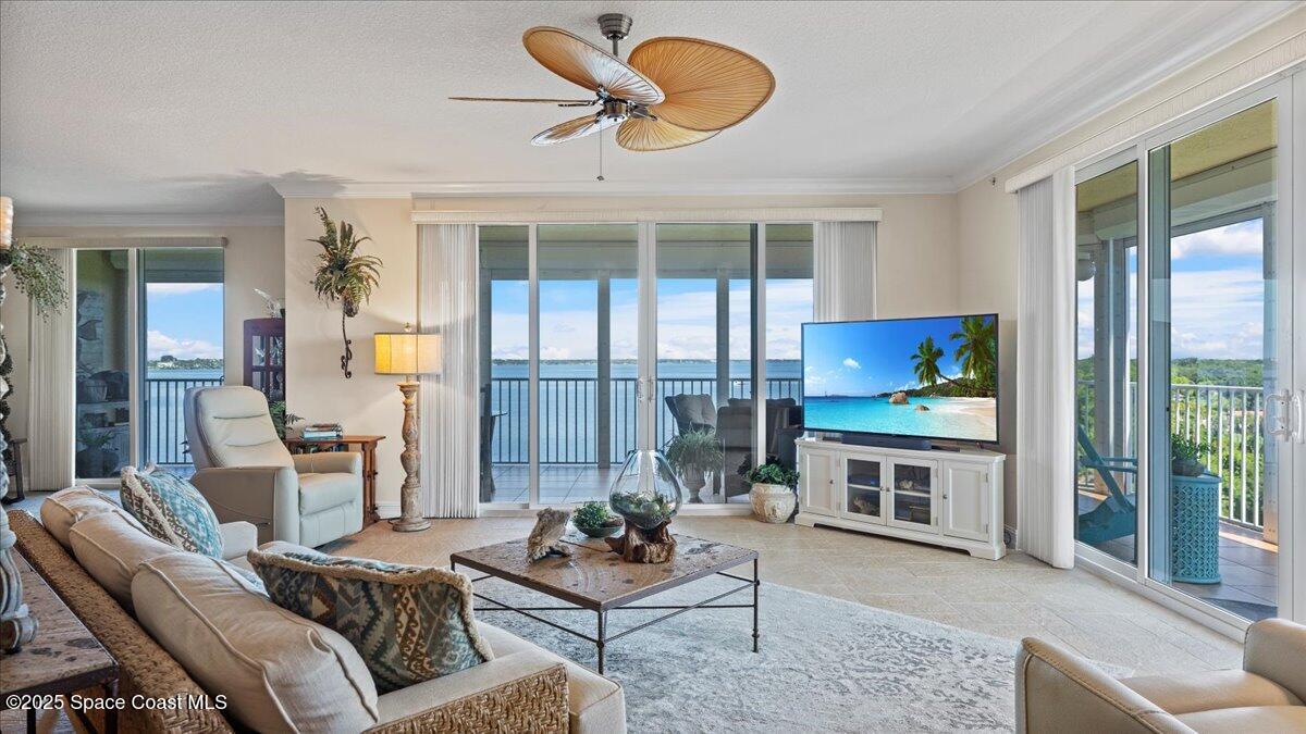 480 Sail Lane 607