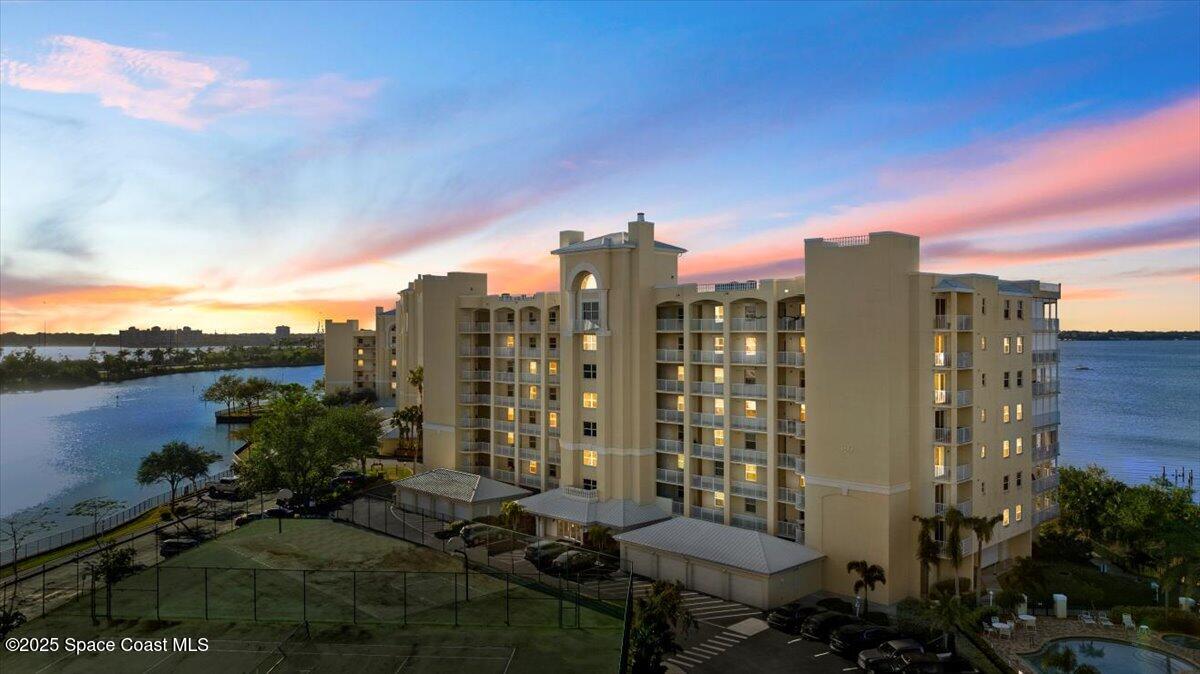 480 Sail Lane 607